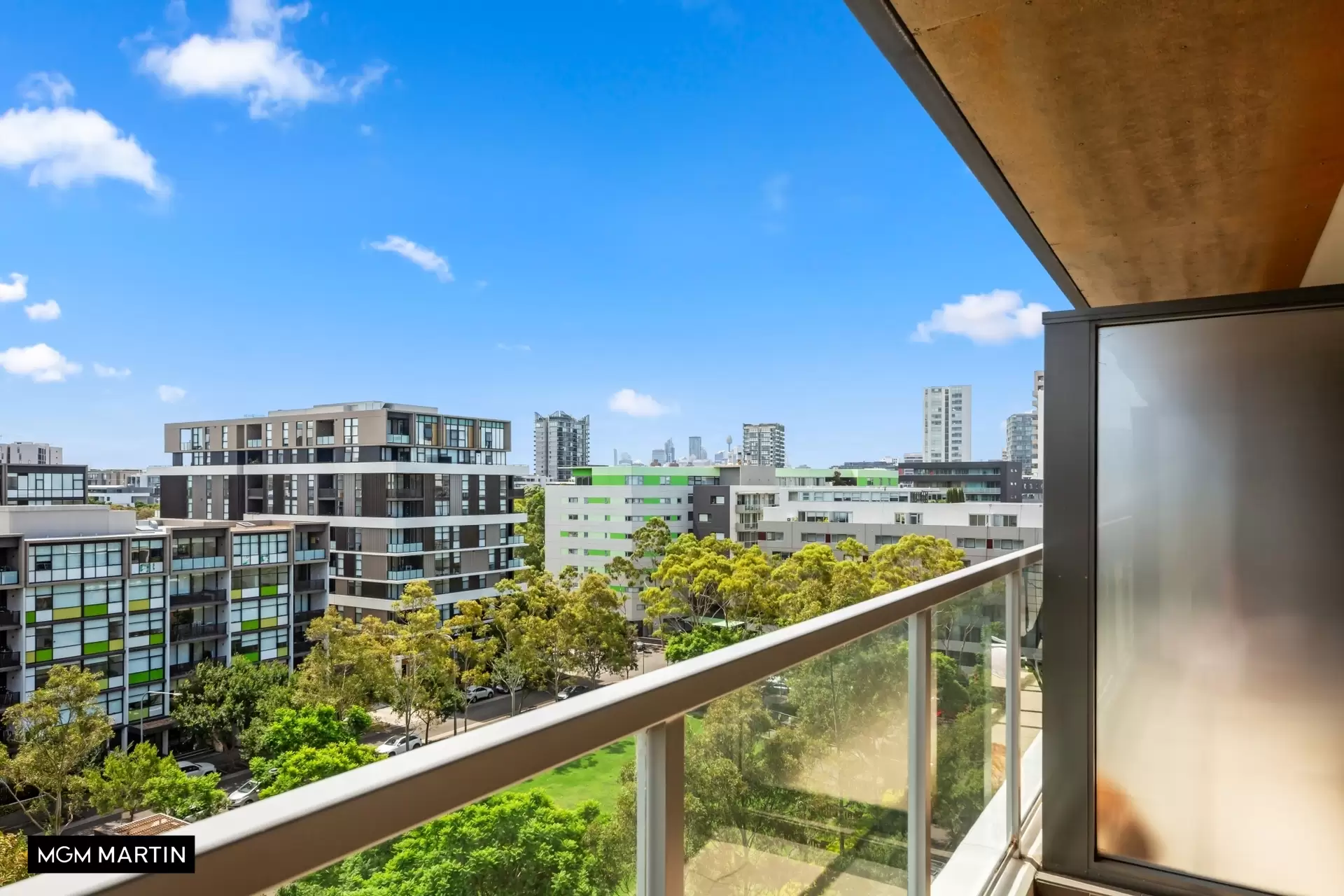 911/4-6 Ascot Avenue, Zetland Sold by MGM Martin - image 1