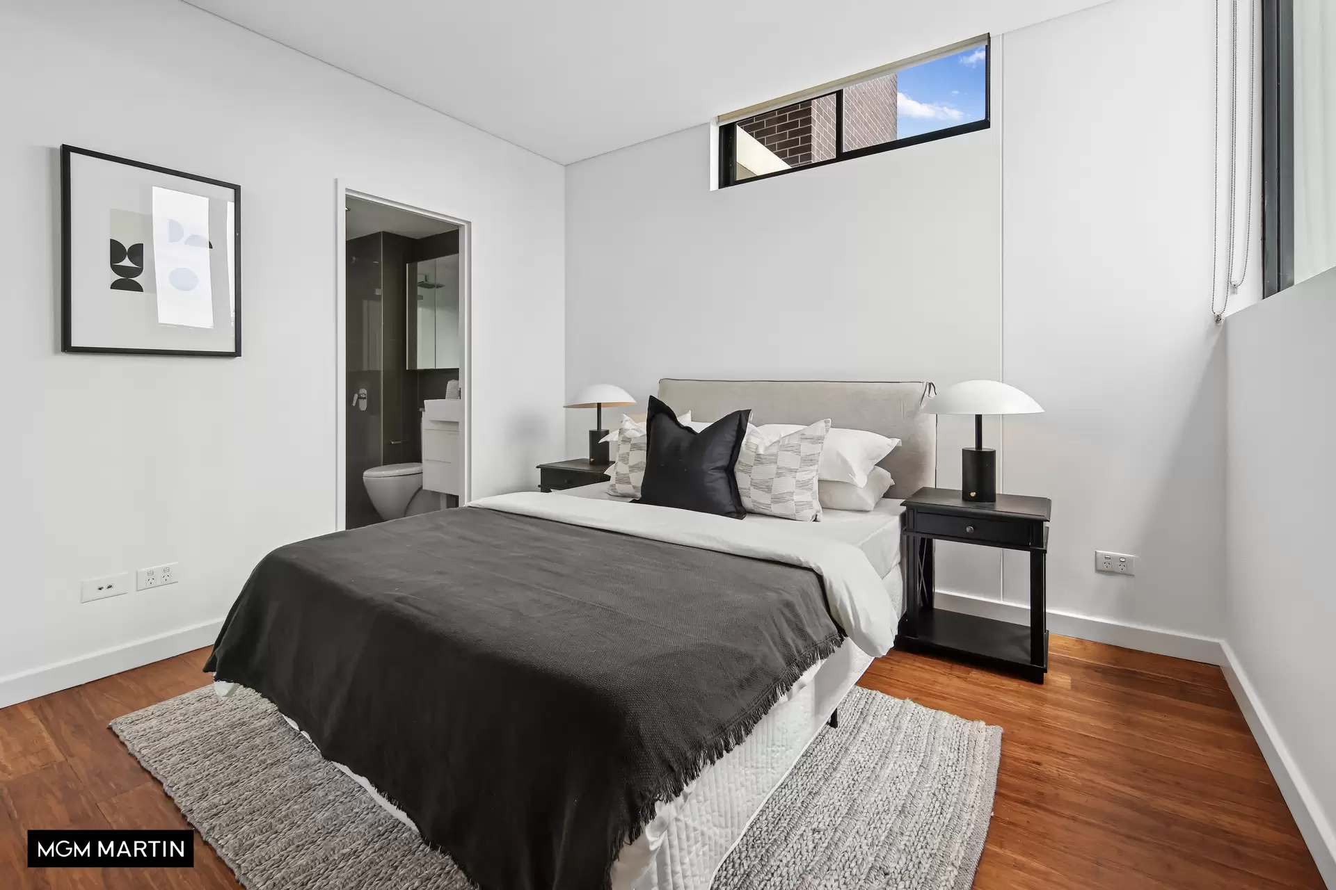 401/828 Elizabeth Street, Waterloo Sold by MGM Martin - image 1