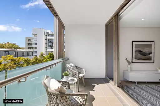 317/17 Grandstand Parade, Zetland Sold by MGM Martin