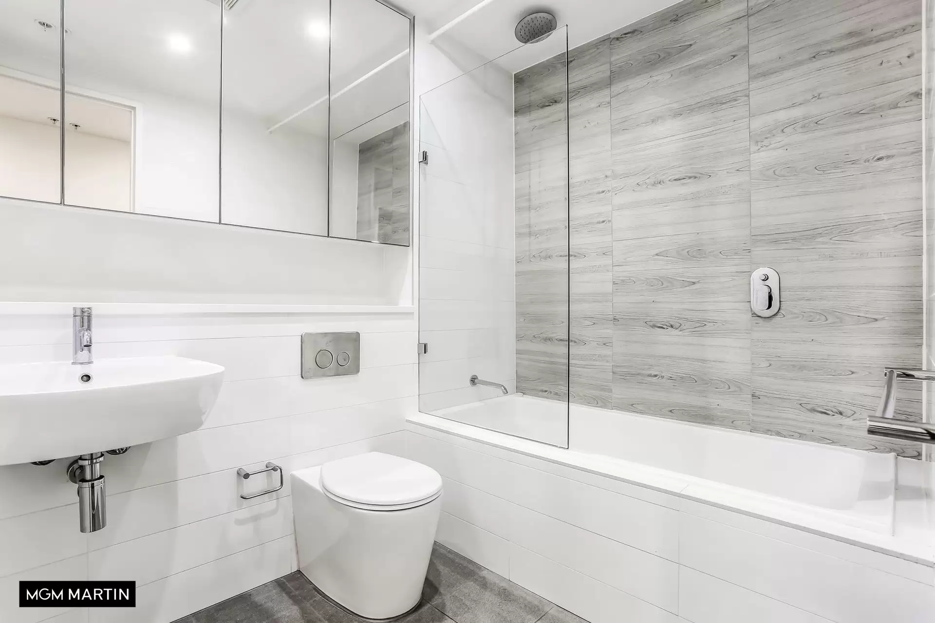 810C/1 Muller Lane, Mascot Leased by MGM Martin - image 1