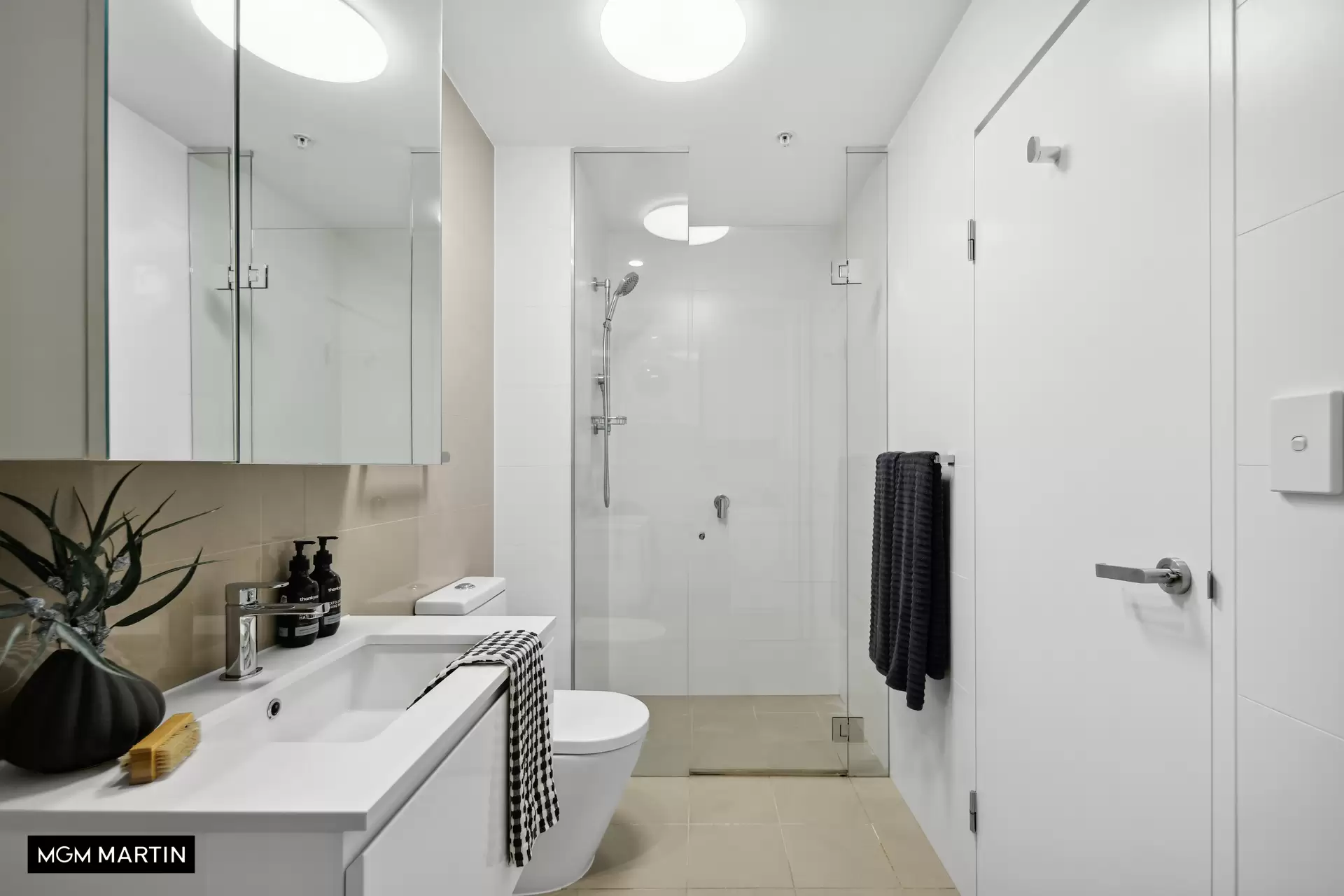 801/7 Magdalene Terrace, Wolli Creek Sold by MGM Martin - image 1