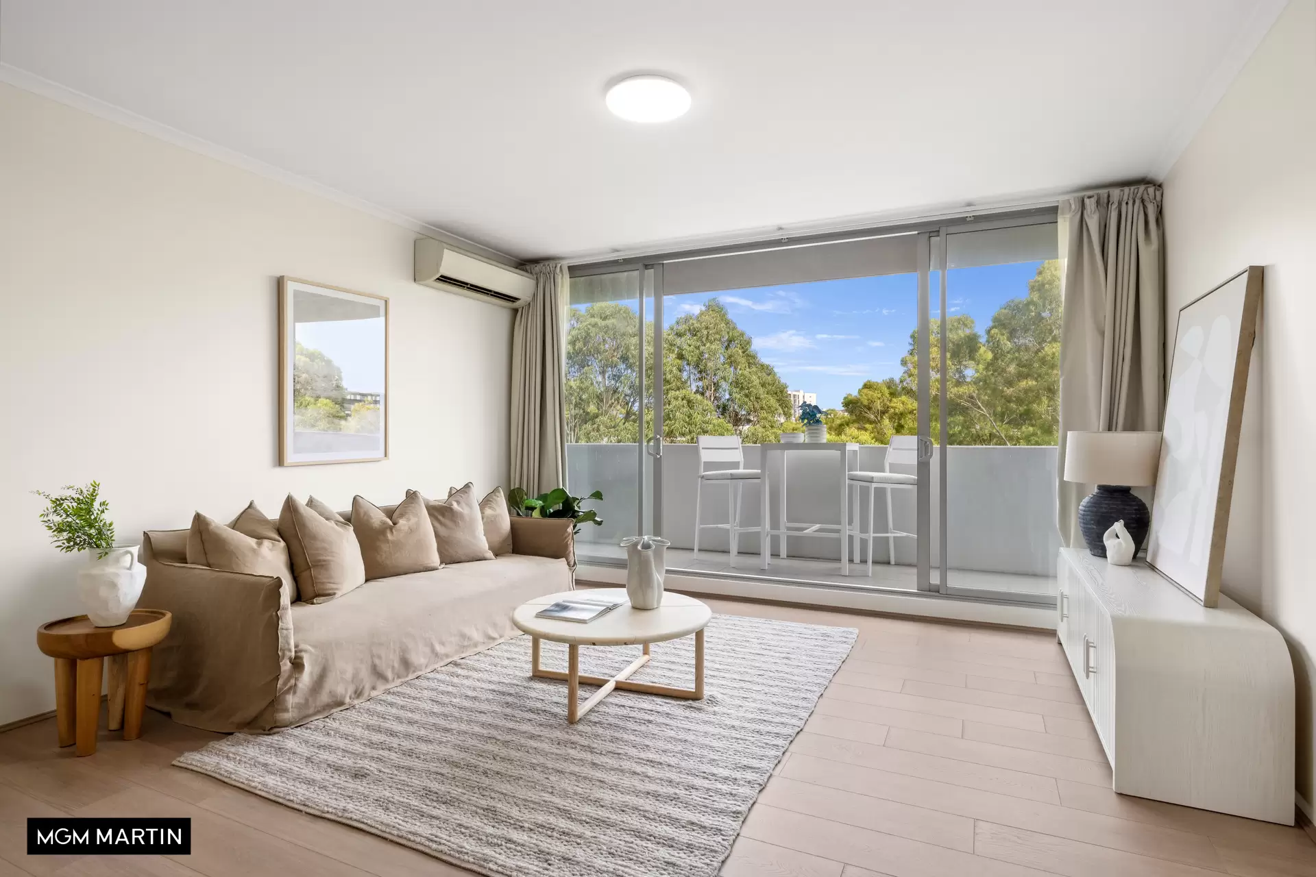 46/2 Hutchinson Walk, Zetland Sold by MGM Martin - image 1