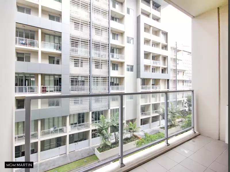 506B/8 Bourke Street, Mascot Leased by MGM Martin - image 1
