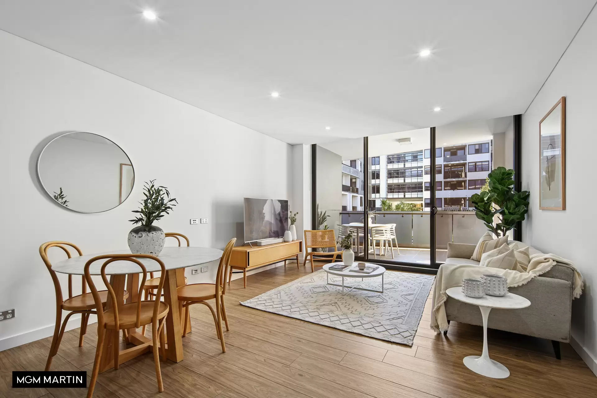 135/349 George Street, Waterloo Sold by MGM Martin - image 1