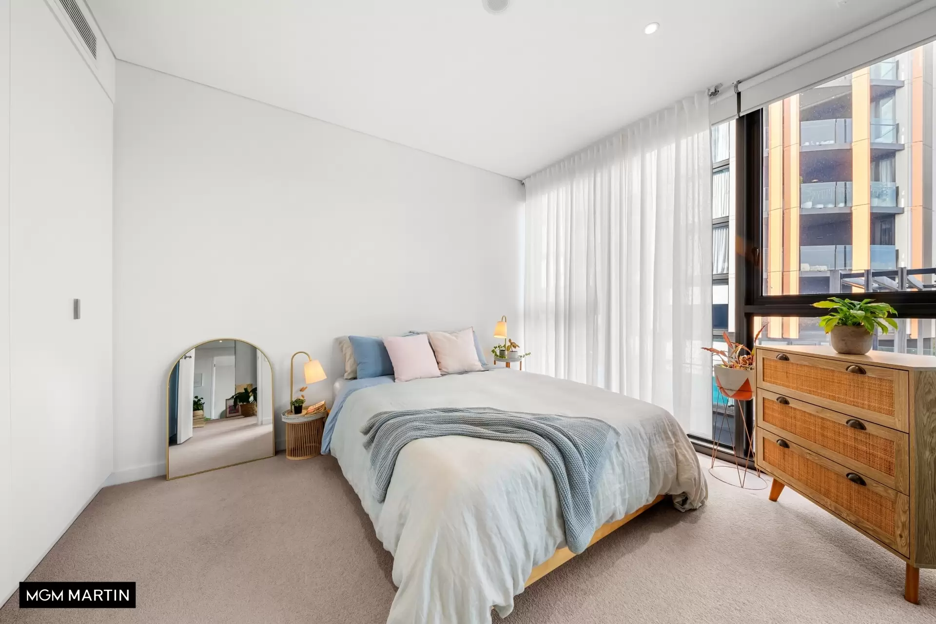A206/16A Evans Avenue, Eastlakes Sold by MGM Martin - image 1