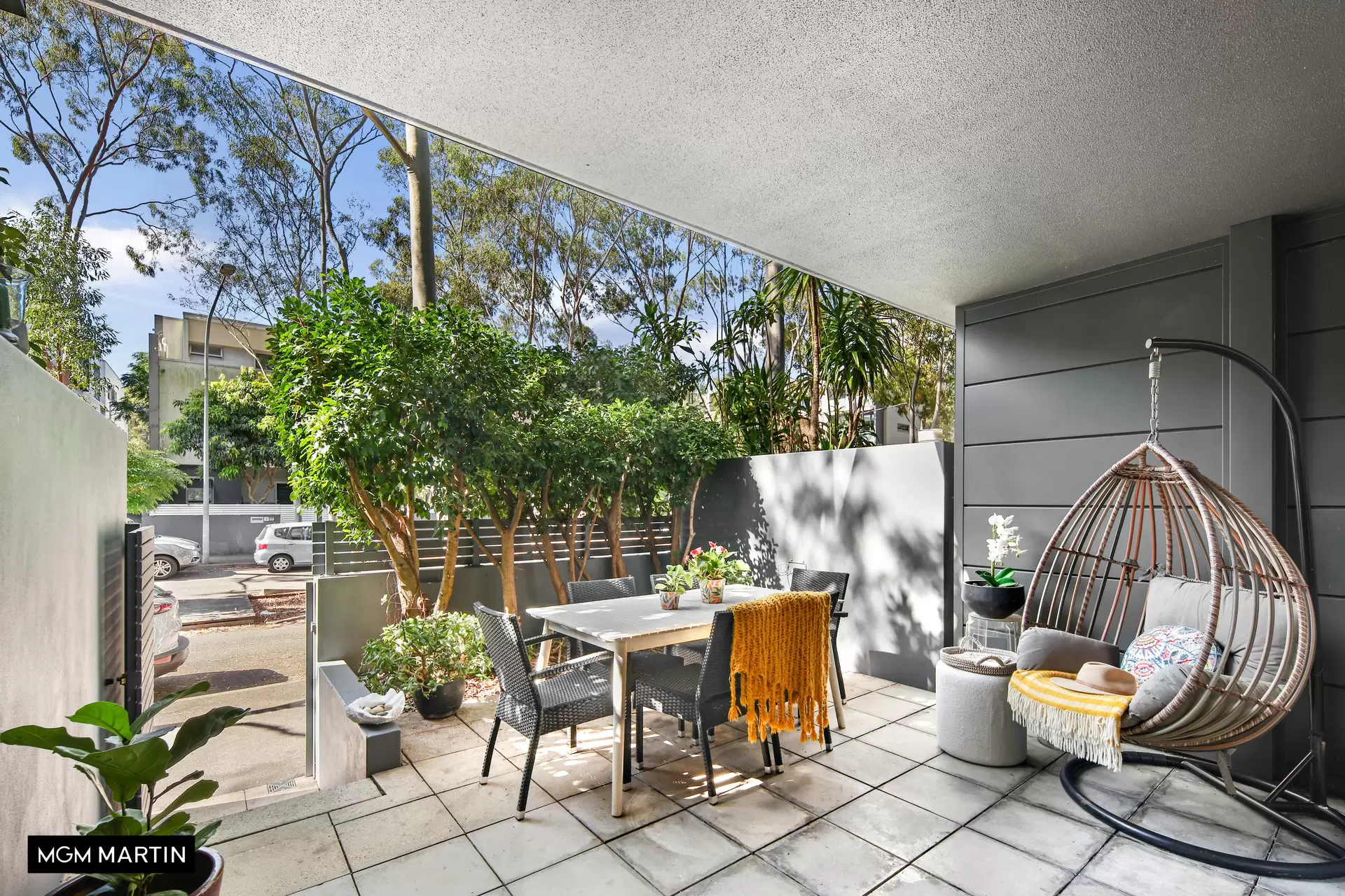 14/1 Leyland Grove, Zetland Sold by MGM Martin - image 1