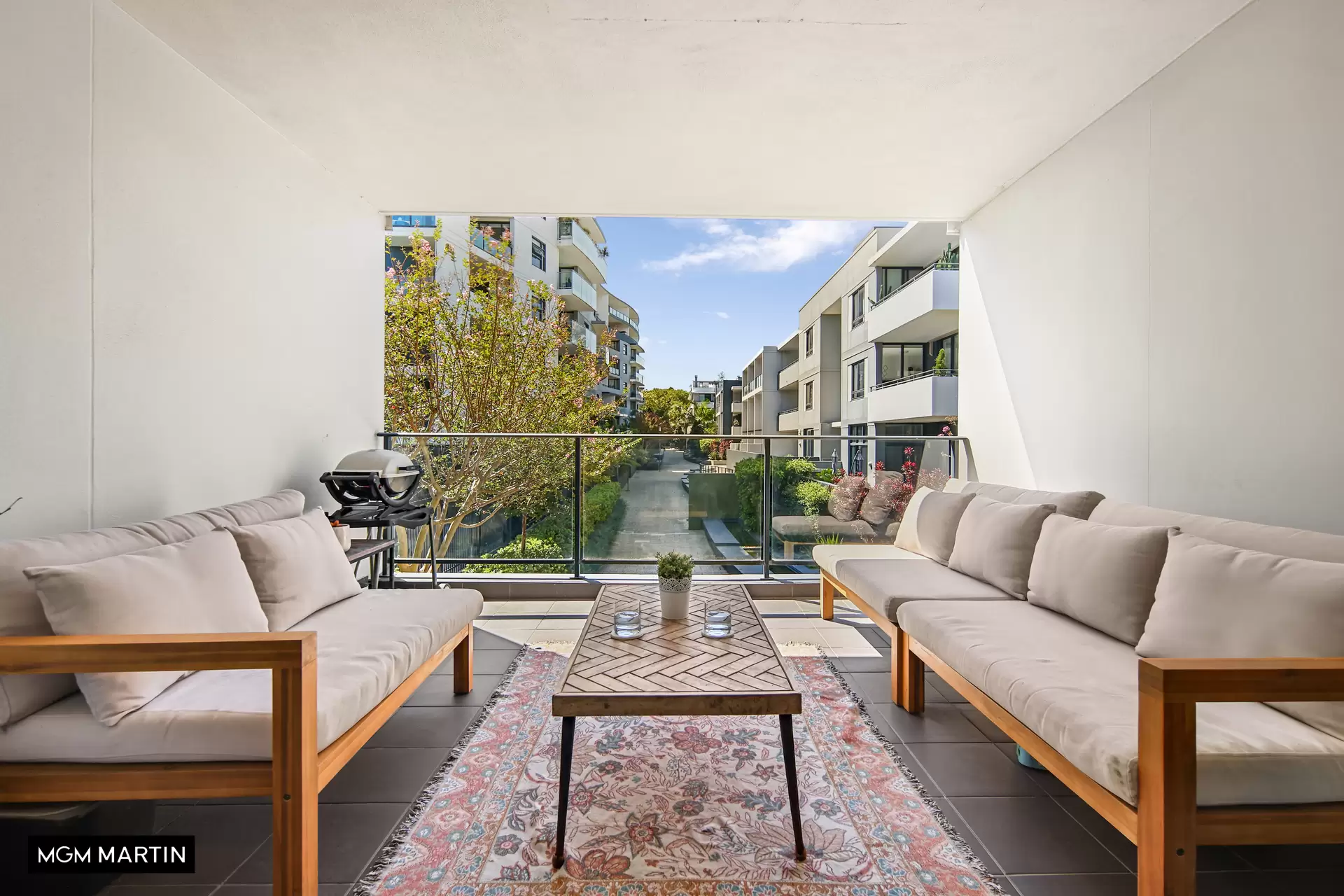 A421/11 Hunter Street, Waterloo Sold by MGM Martin - image 1