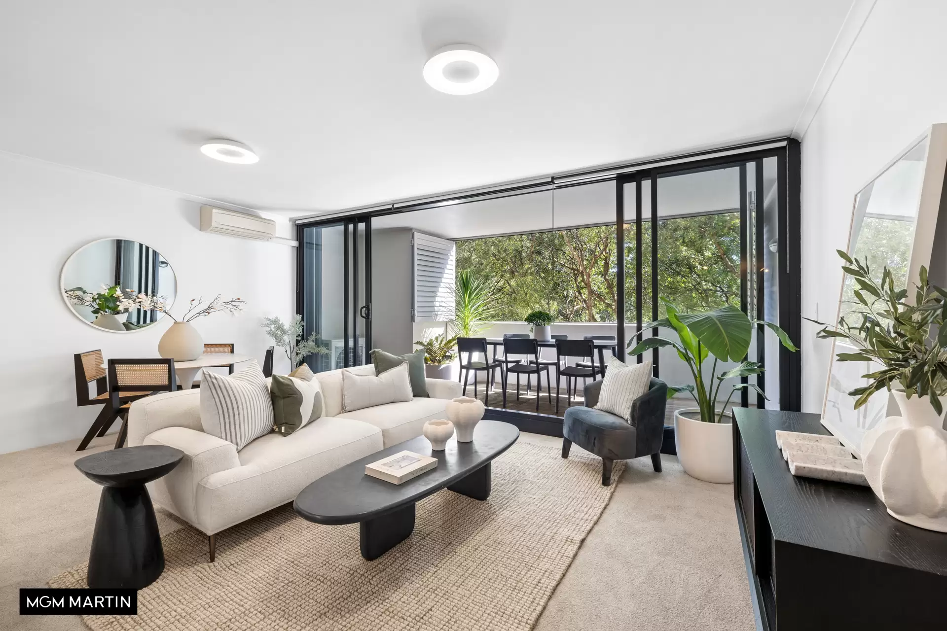 P211/1 Brennan Street, Alexandria Sold by MGM Martin - image 1