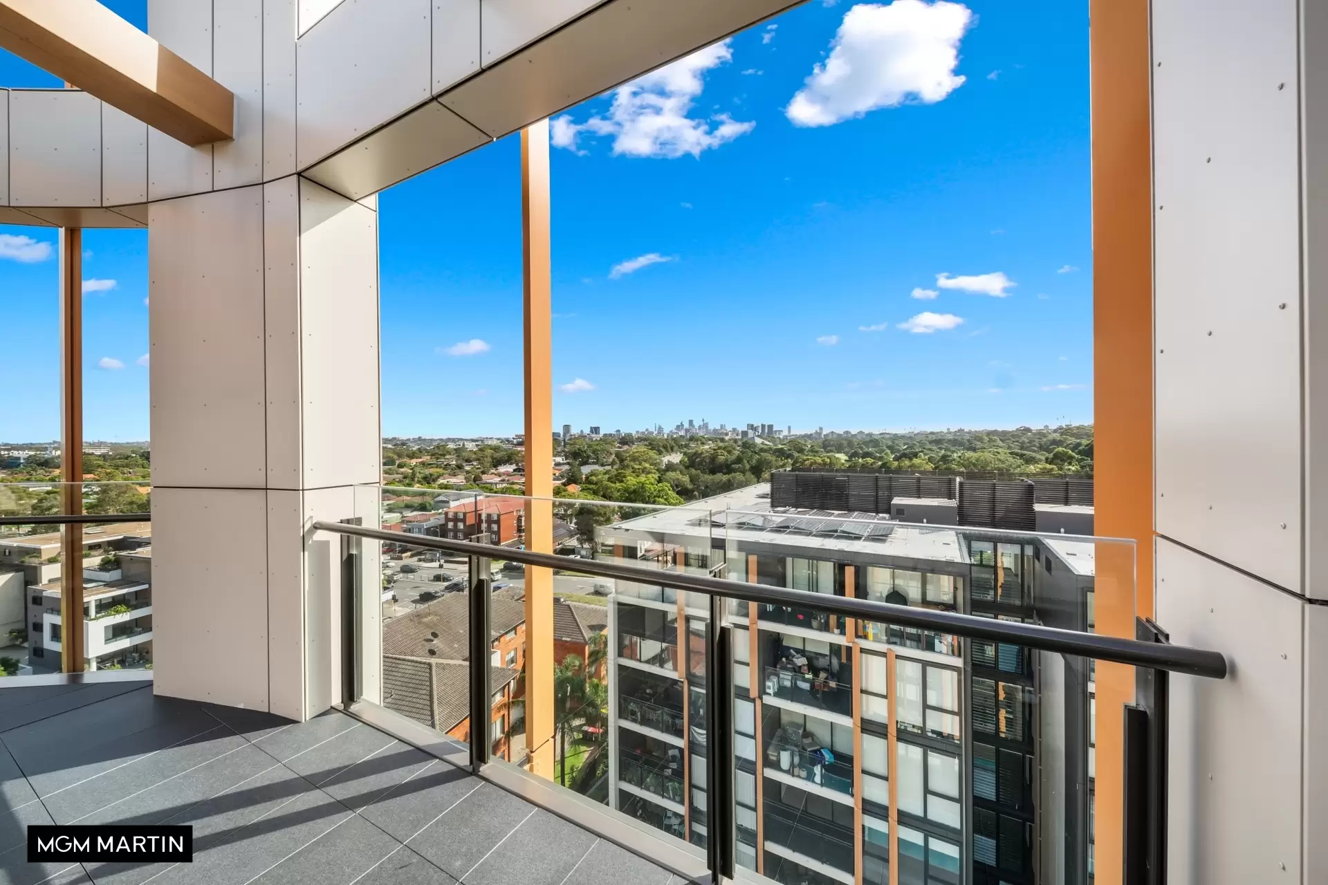 A208/16A Evans Avenue, Eastlakes Sold by MGM Martin - image 1