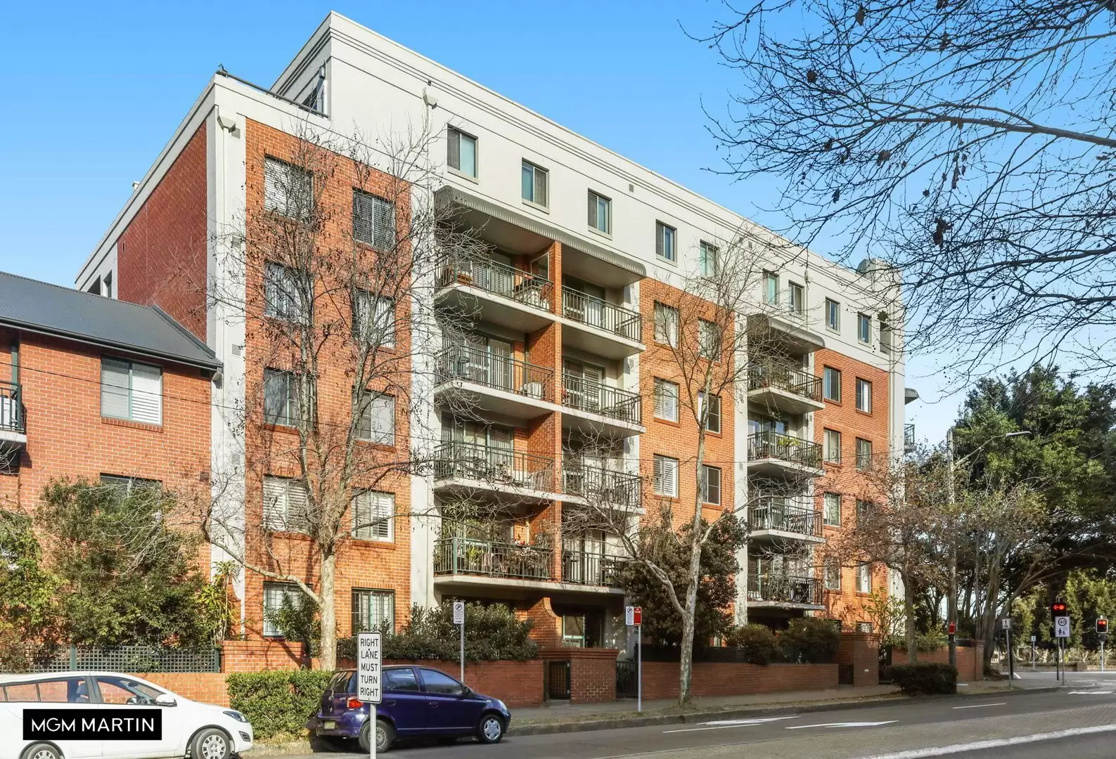 91/362 Mitchell Road, Alexandria Leased by MGM Martin - image 1