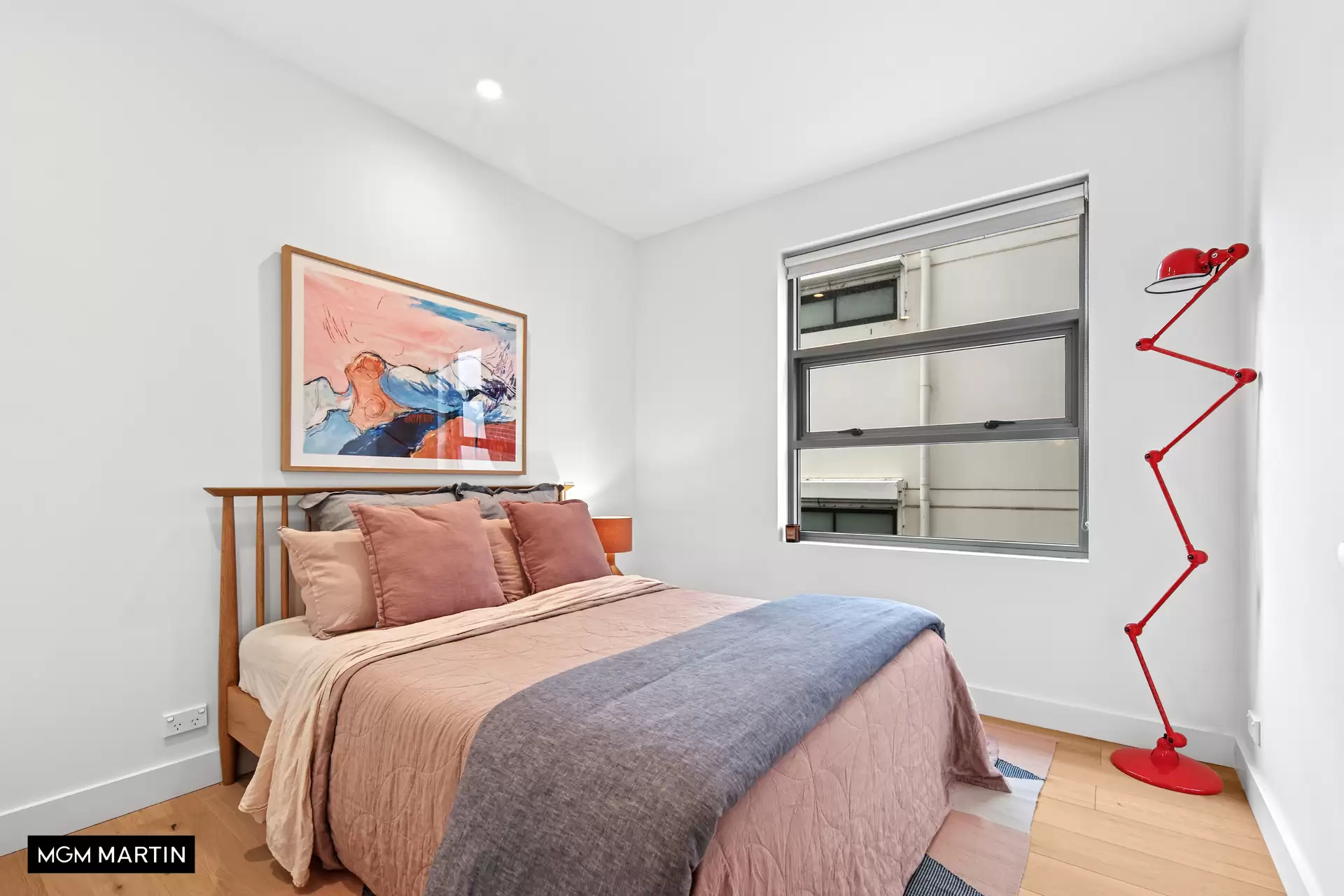 D135/810 Elizabeth Street, Waterloo Sold by MGM Martin - image 1