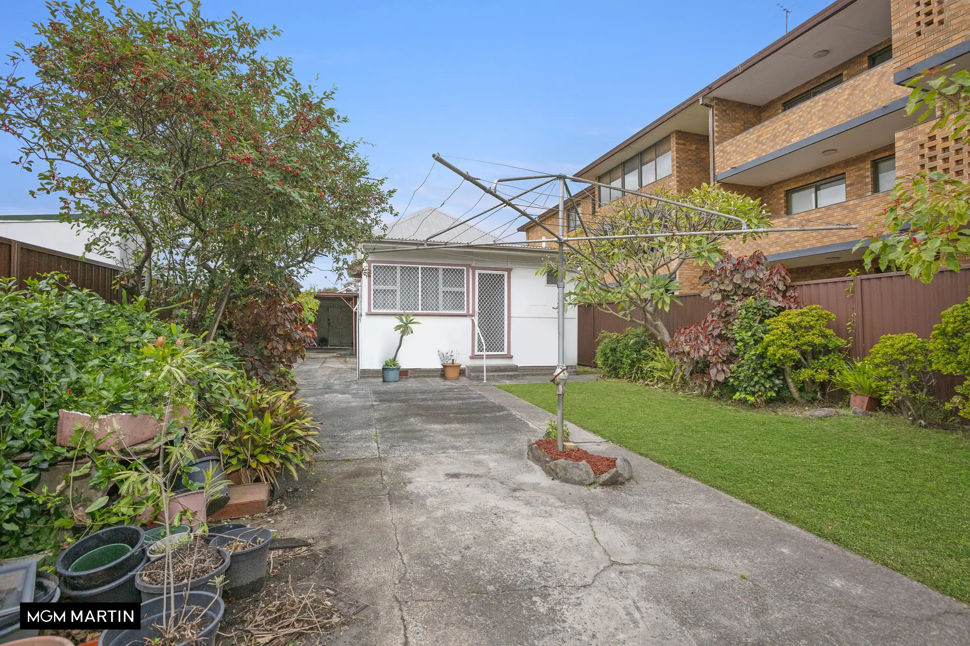 56 Middlemiss Street, Mascot Sold by MGM Martin - image 1