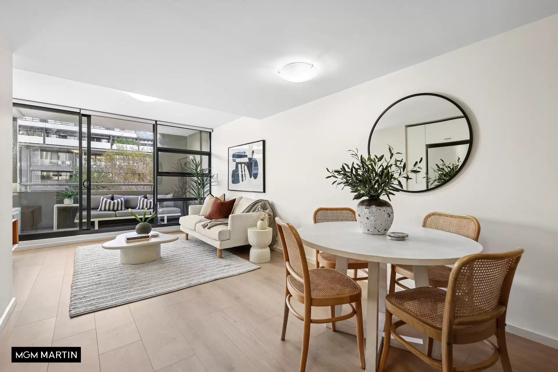 A18/252 Botany Road, Alexandria Sold by MGM Martin - image 1