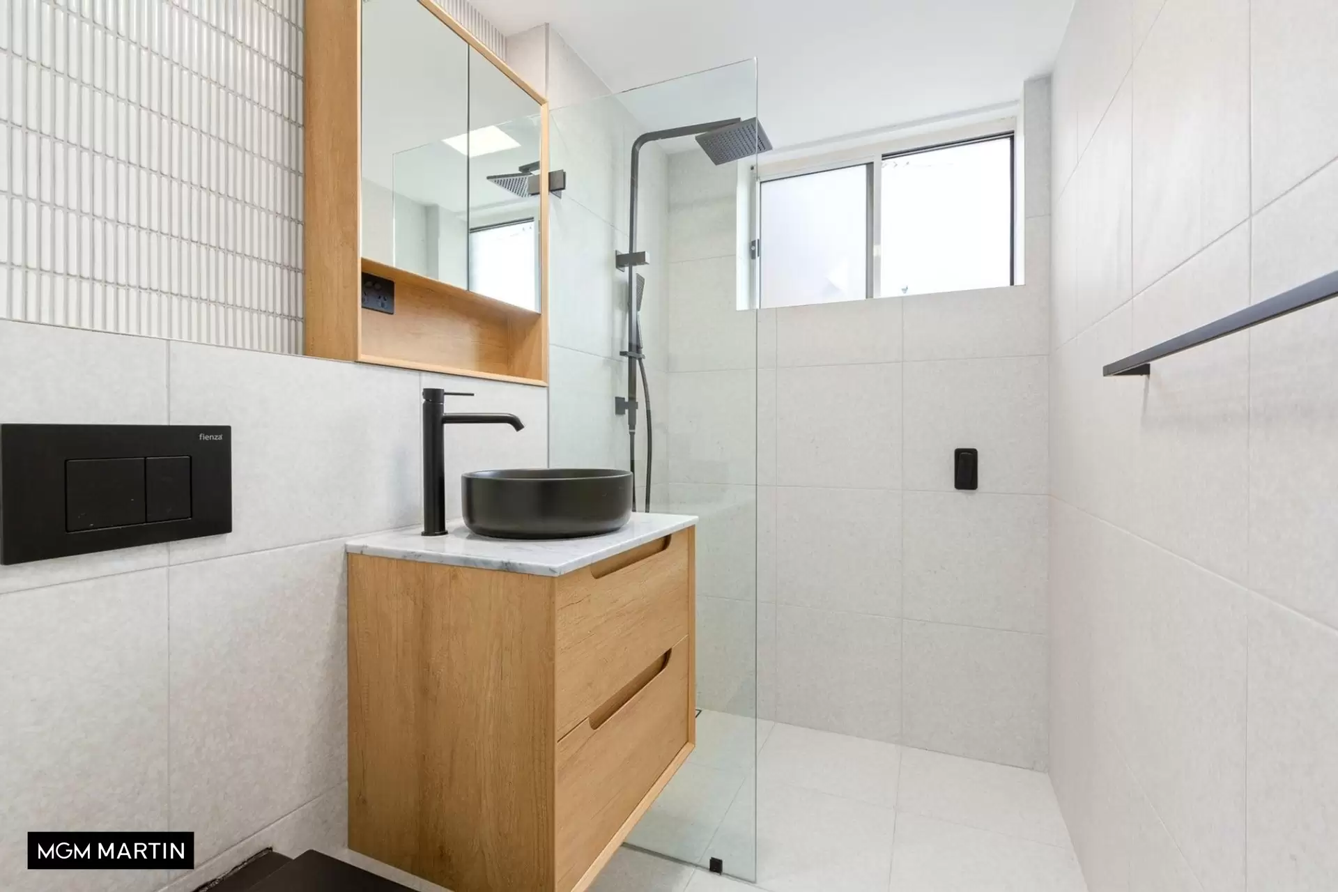 4/289 Gardeners Road, Eastlakes Sold by MGM Martin - image 1