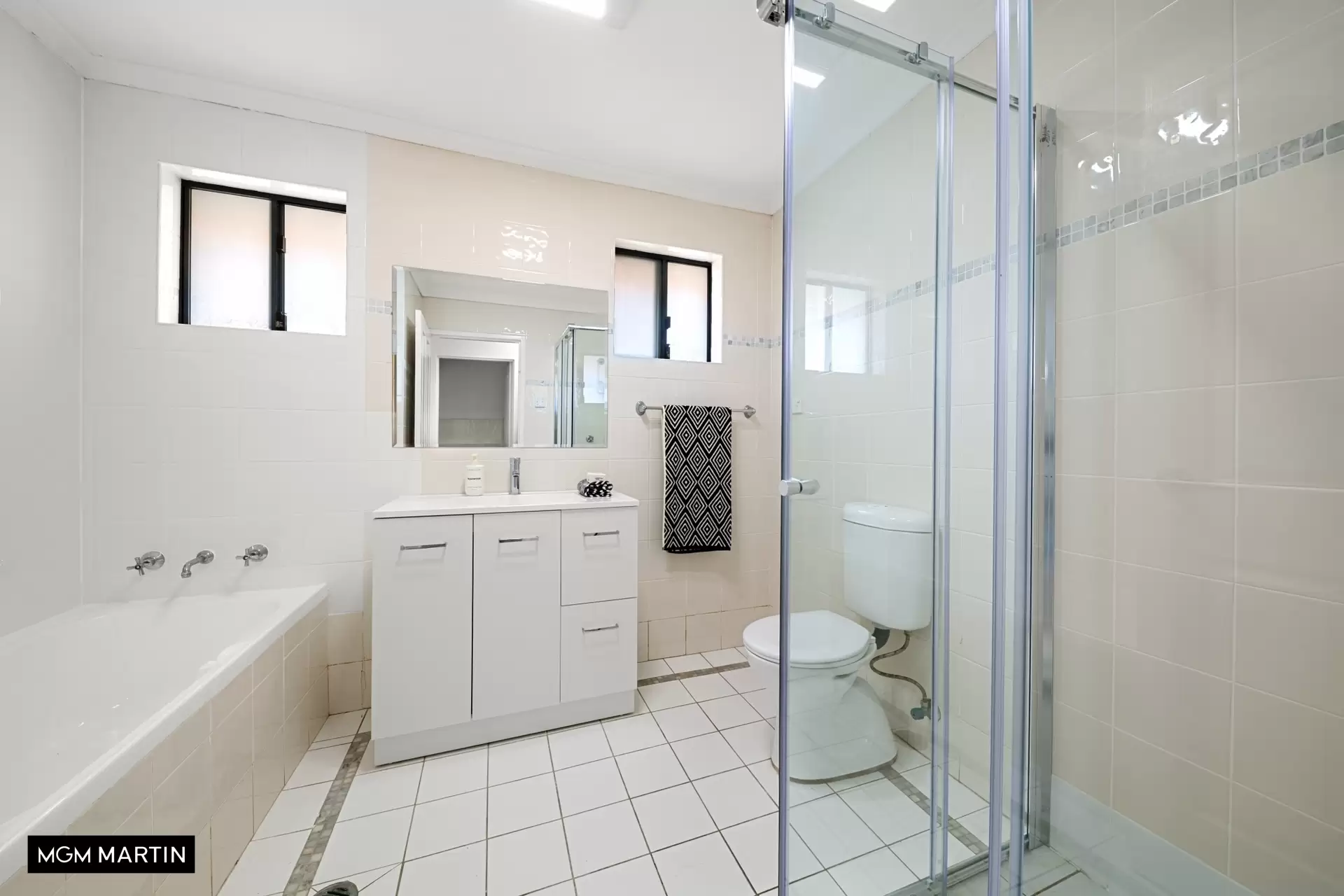 7/64-66 Anzac Parade, Kensington Sold by MGM Martin - image 1
