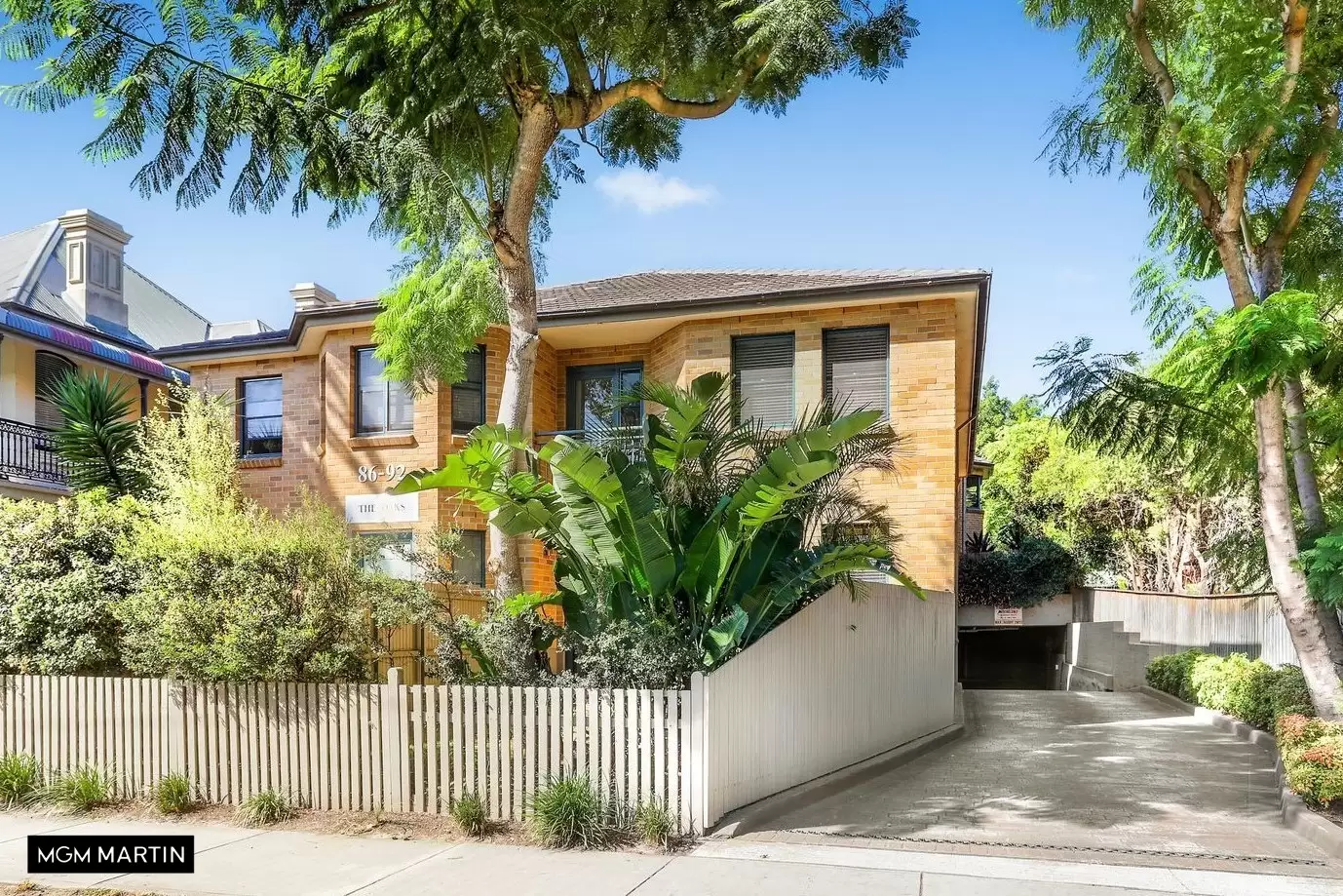 12A/86-92 Doncaster Avenue, Kensington Leased by MGM Martin - image 1