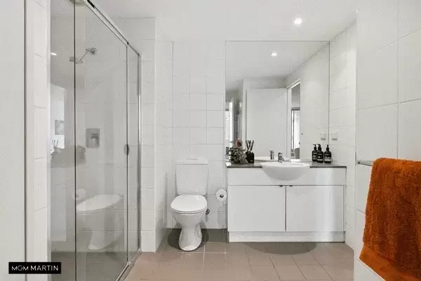 24/6B Grandstand Parade, Zetland Leased by MGM Martin - image 1