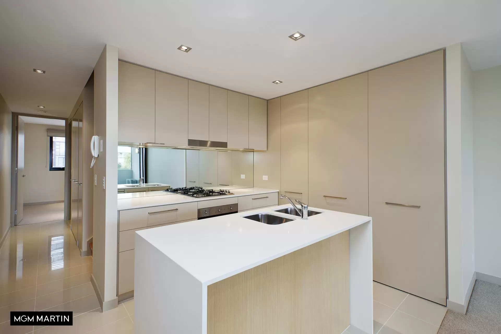 3517/2 Wolseley Grove, Zetland Leased by MGM Martin - image 1
