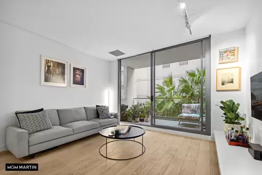 B213/810 Elizabeth Street, Waterloo Sold by MGM Martin