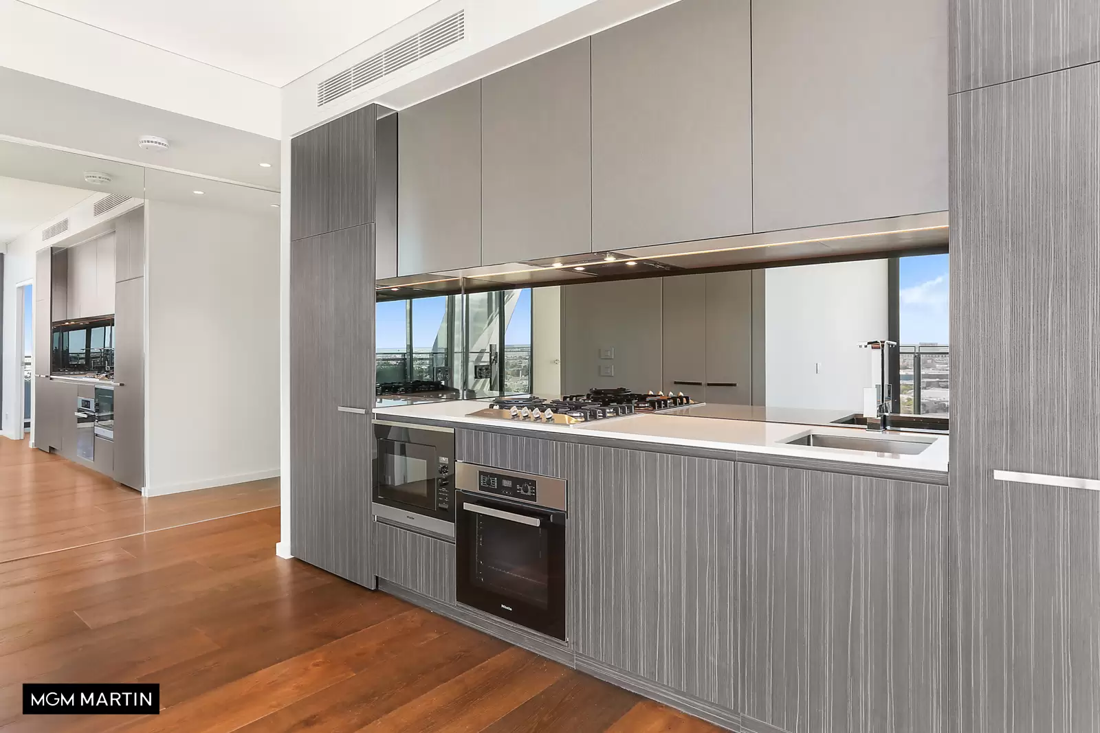 1615/303 Botany Road, Zetland Leased by MGM Martin - image 1