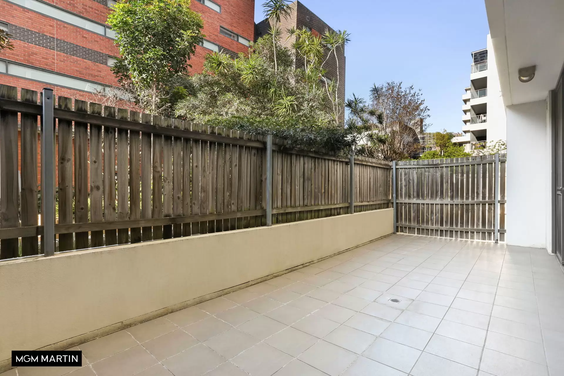 B208/230  Coward Street, Mascot Leased by MGM Martin - image 1