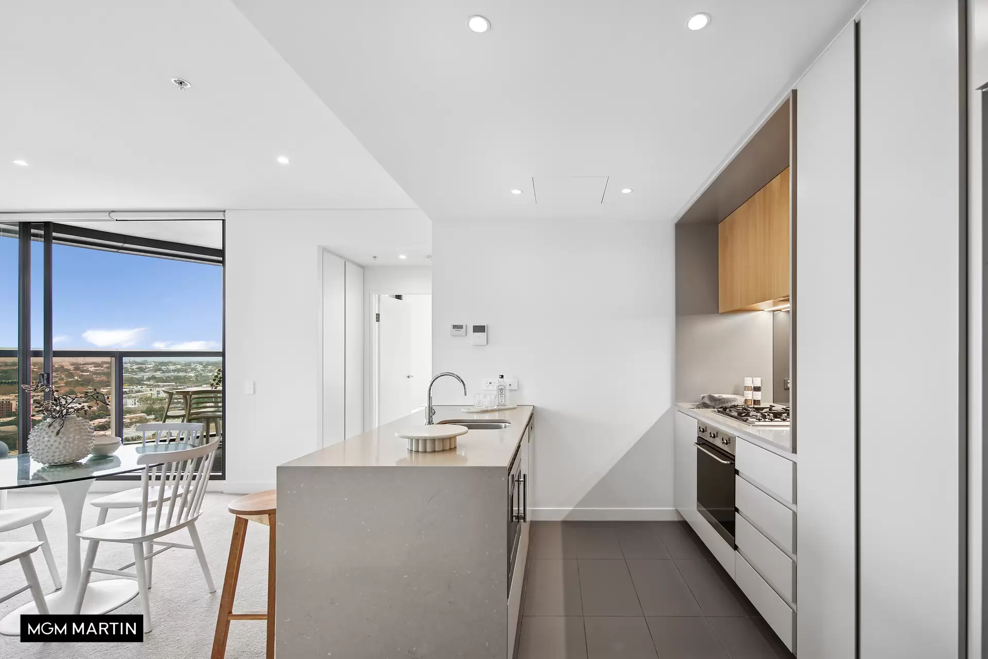 1903/2-6 Ebsworth Street, Zetland Sold by MGM Martin - image 1