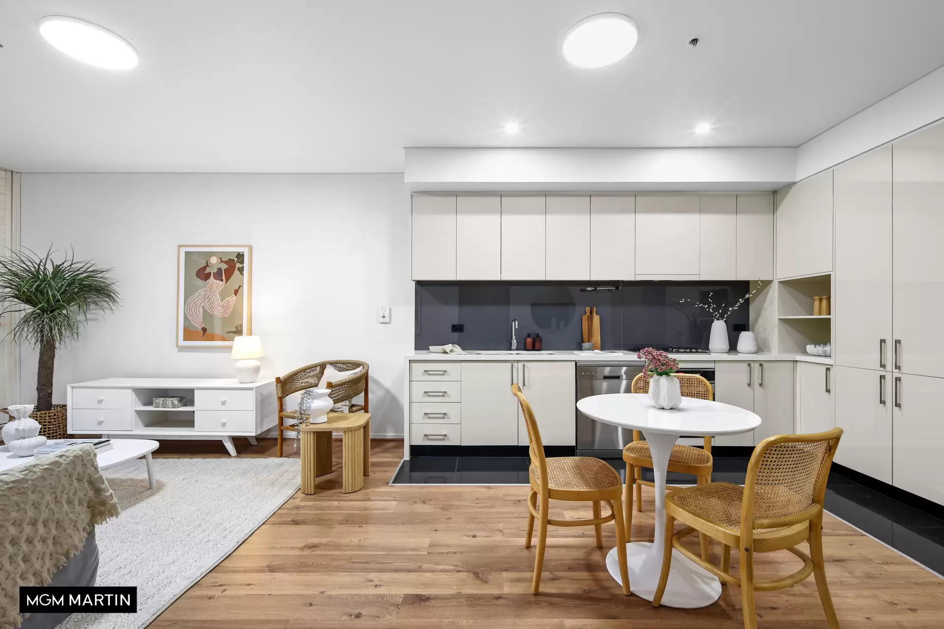 109/17 Joynton Avenue, Zetland Sold by MGM Martin - image 1
