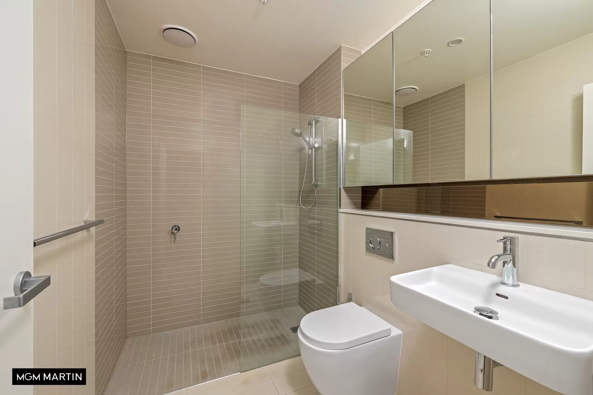 206/1 Link Road, Zetland Leased by MGM Martin - image 1