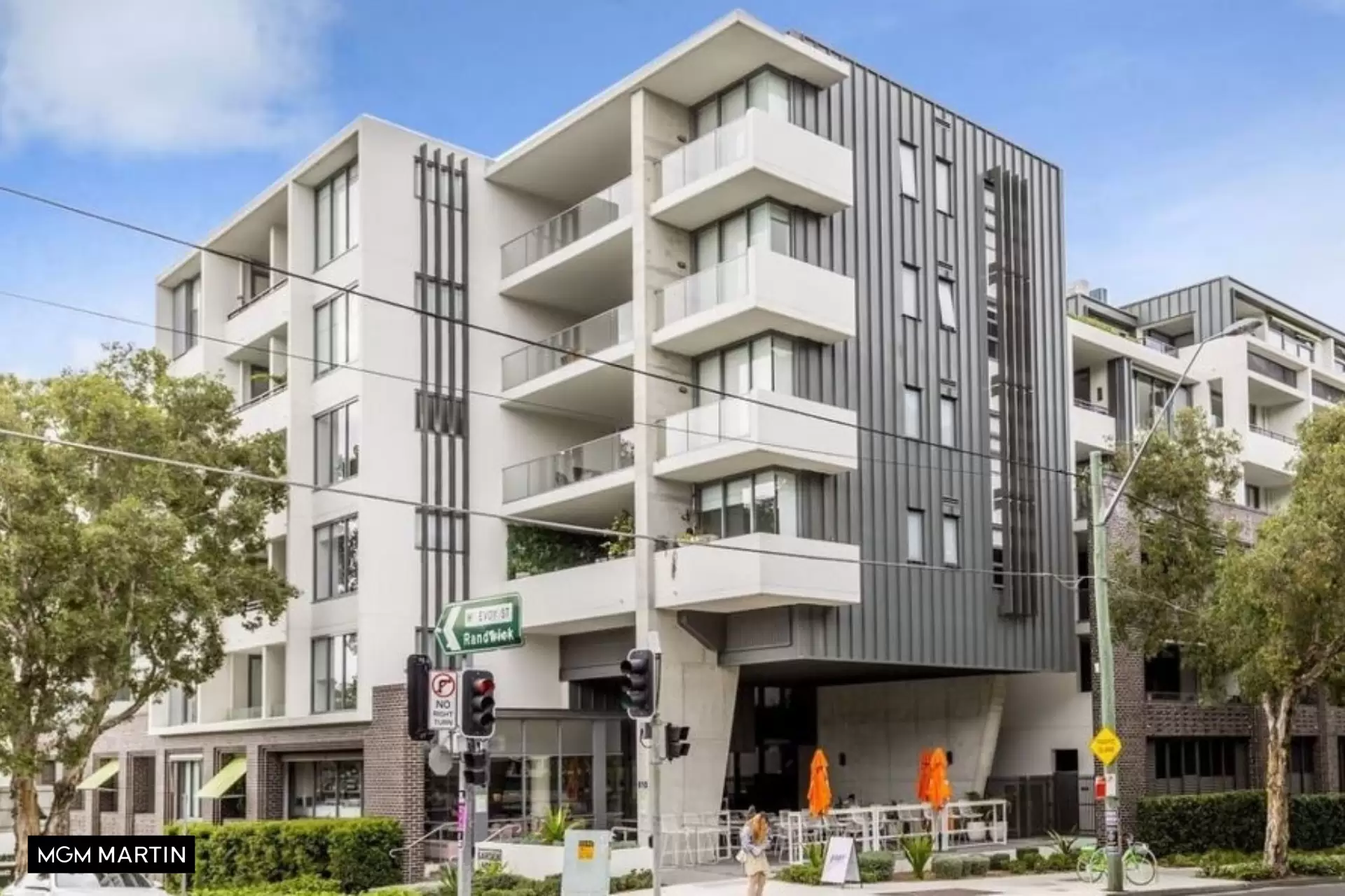 B512/810  Elizabeth Street, Waterloo Sold by MGM Martin - image 1