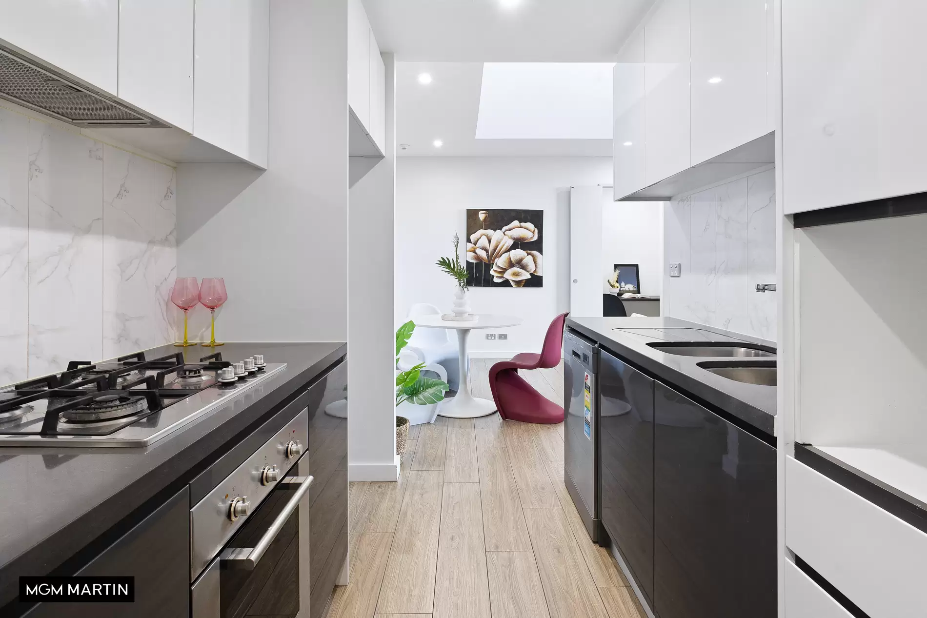 640/351 George Street, Waterloo Sold by MGM Martin - image 1