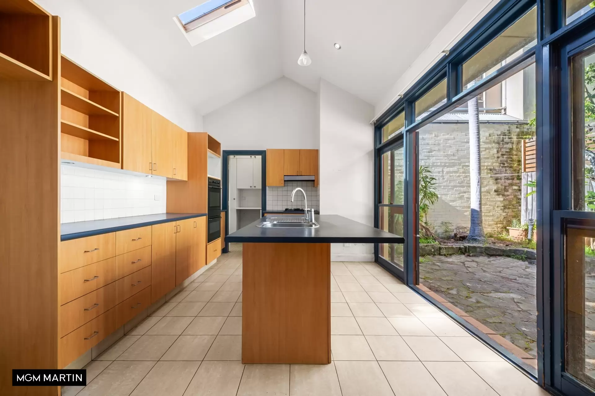 5 Bathurst Street, Woollahra For Sale by MGM Martin - image 1