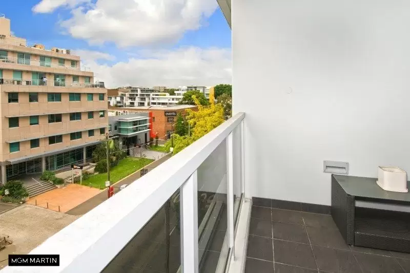 B405/222 Botany Road, Alexandria Leased by MGM Martin - image 1