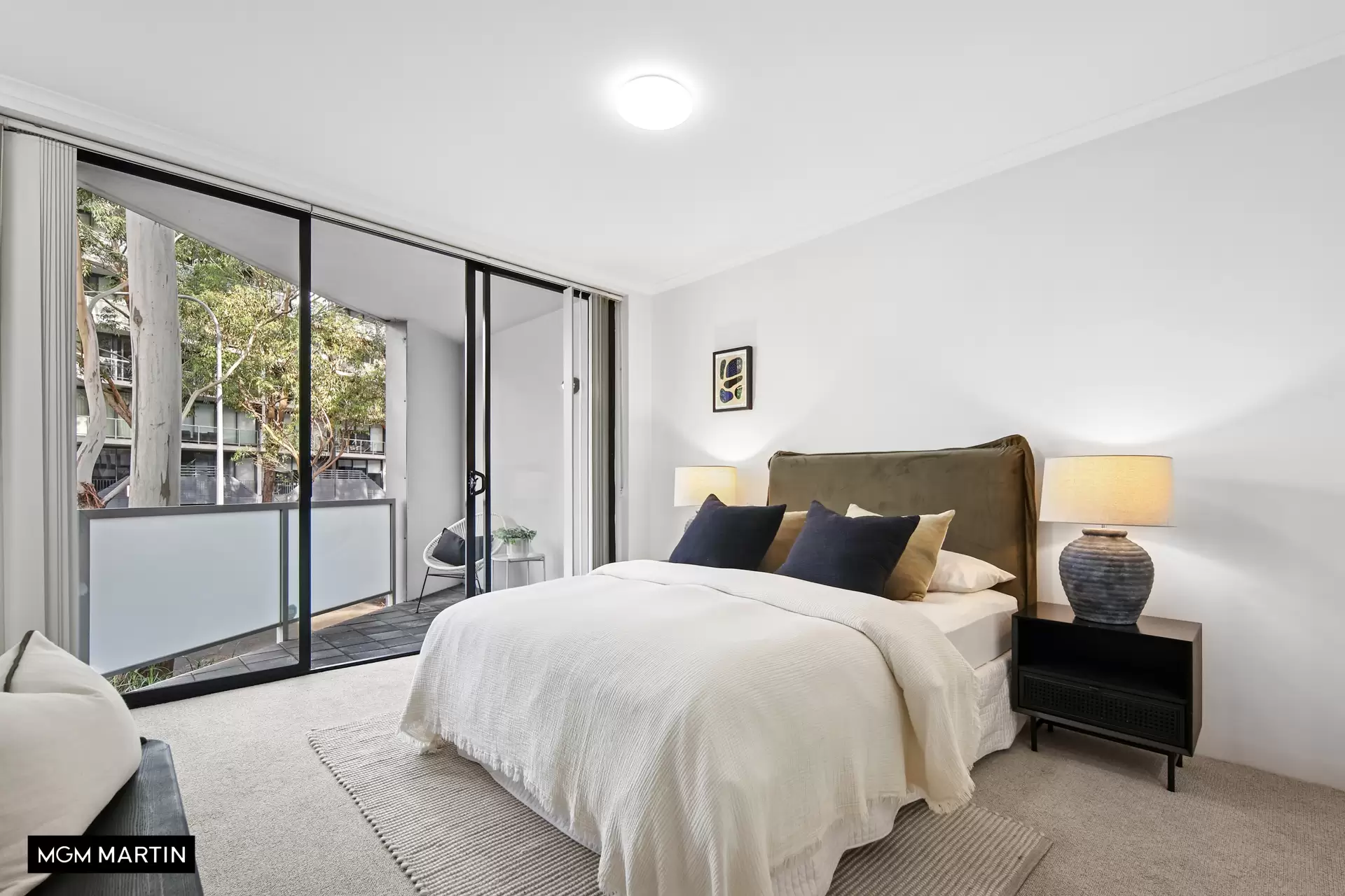 93/5A Victoria Park Parade, Zetland Sold by MGM Martin - image 1