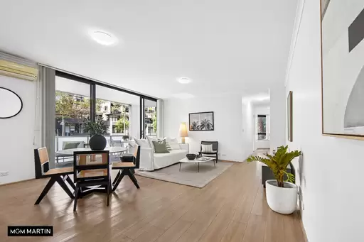 93/5A Victoria Park Parade, Zetland Sold by MGM Martin