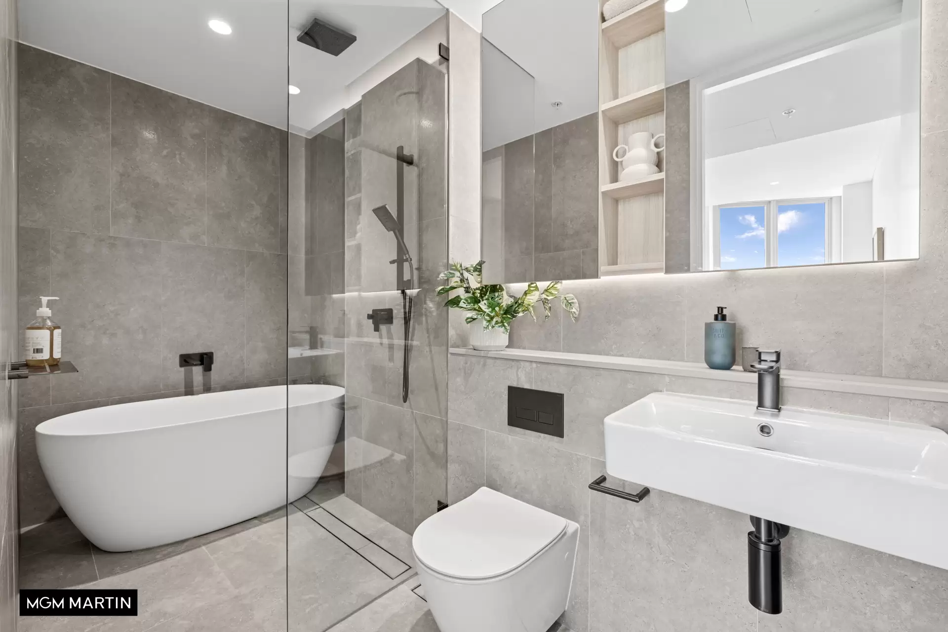 615/163-173 McEvoy Street, Alexandria Sold by MGM Martin - image 1