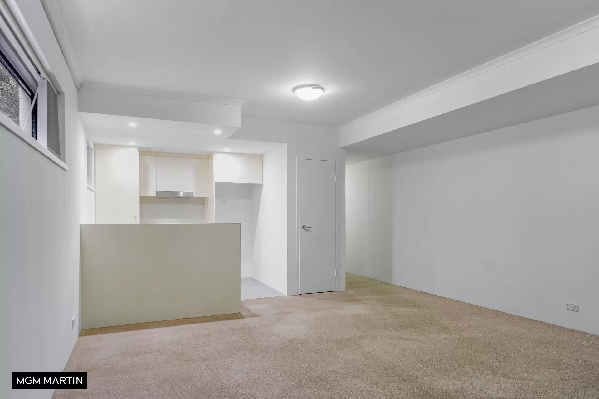 2/3 Victoria Park Parade, Zetland Leased by MGM Martin - image 1