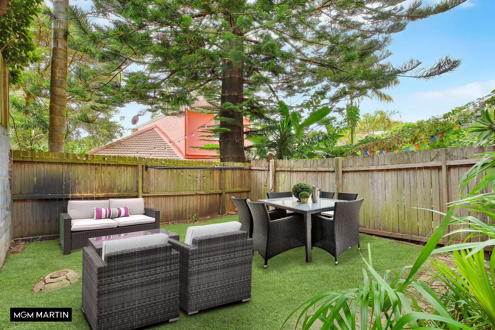 2/67 Edward Street, Bondi Leased by MGM Martin - image 1