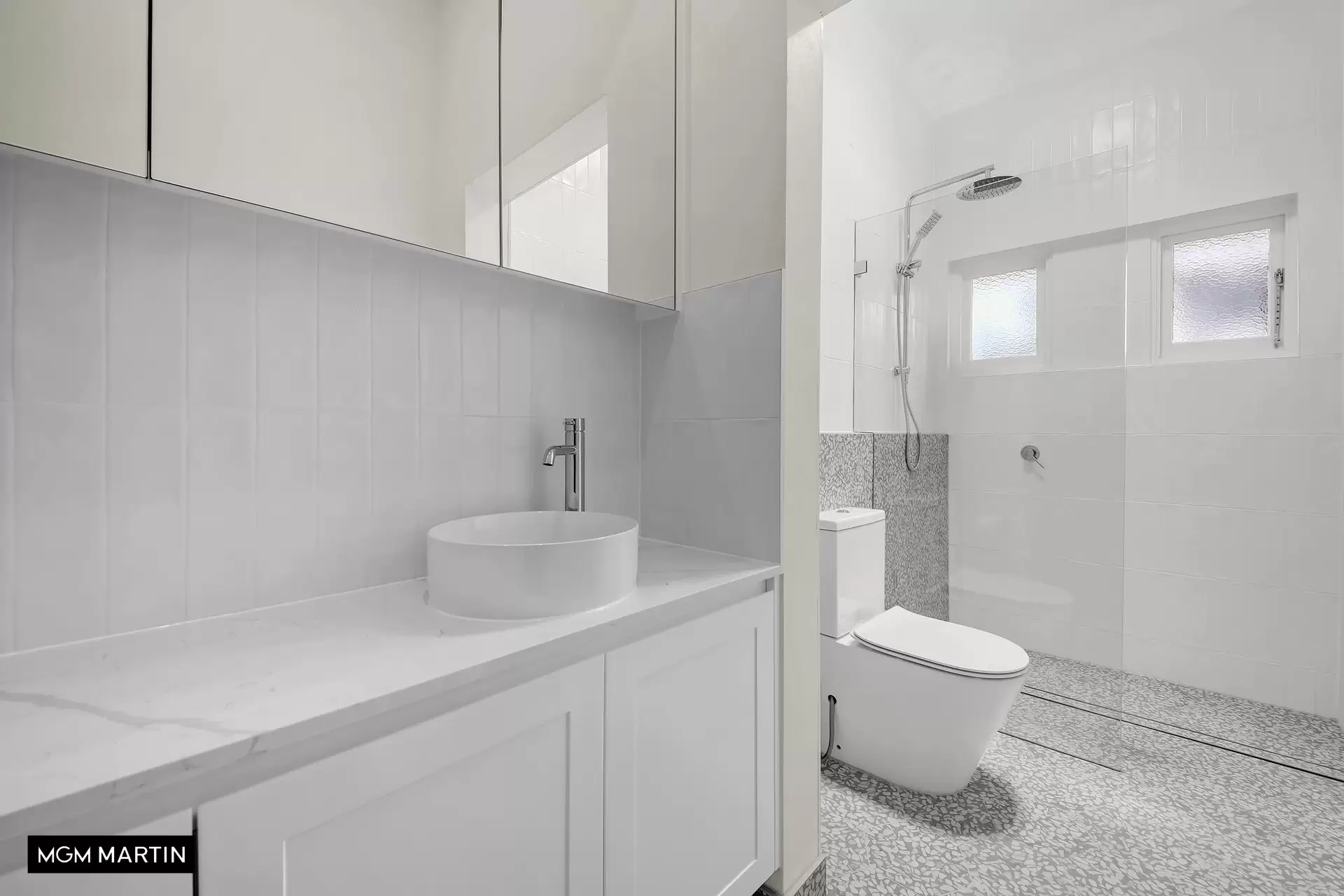 43 Harcourt Parade, Rosebery Leased by MGM Martin - image 1