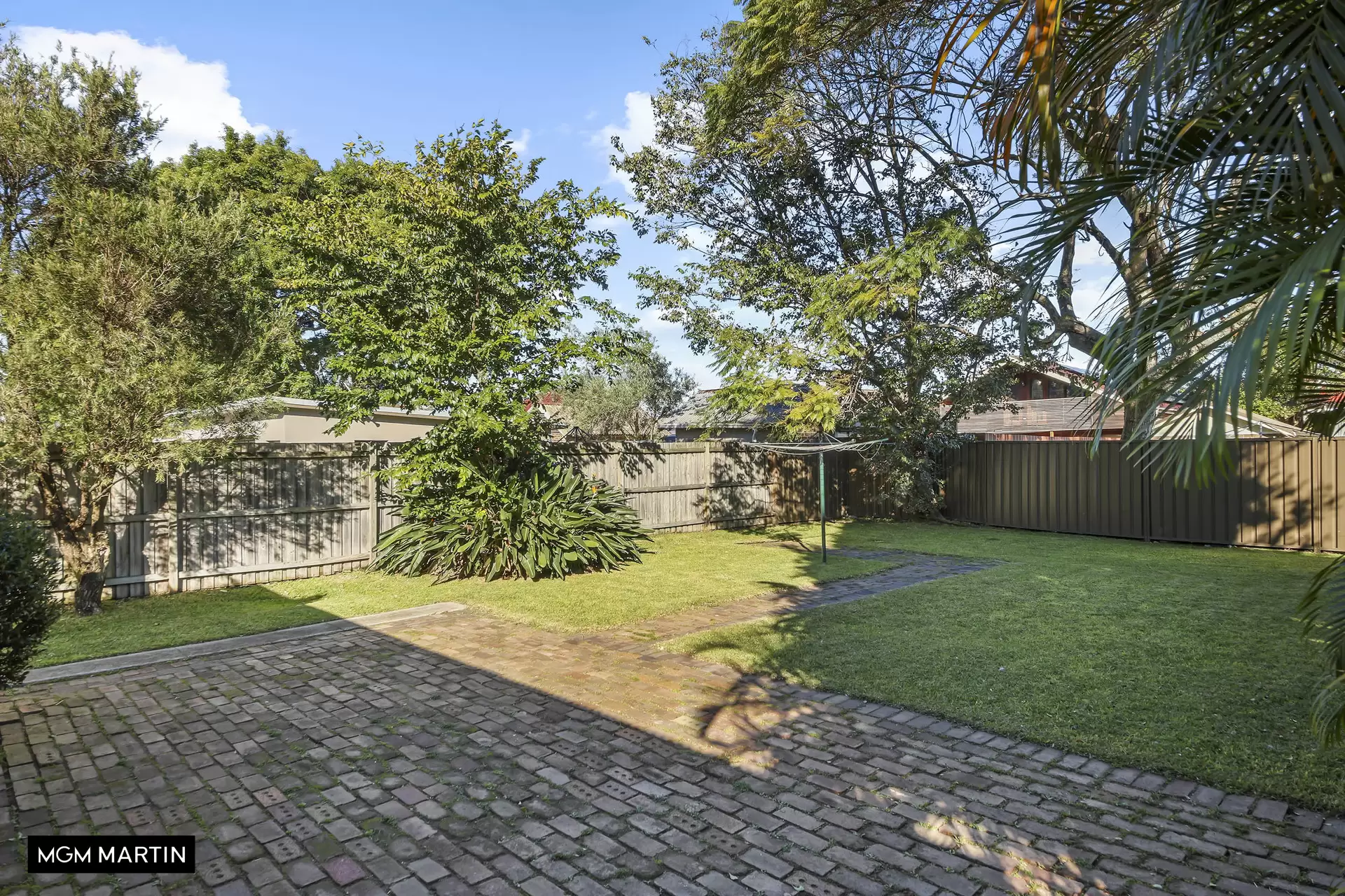 43 Harcourt Parade, Rosebery Leased by MGM Martin - image 1