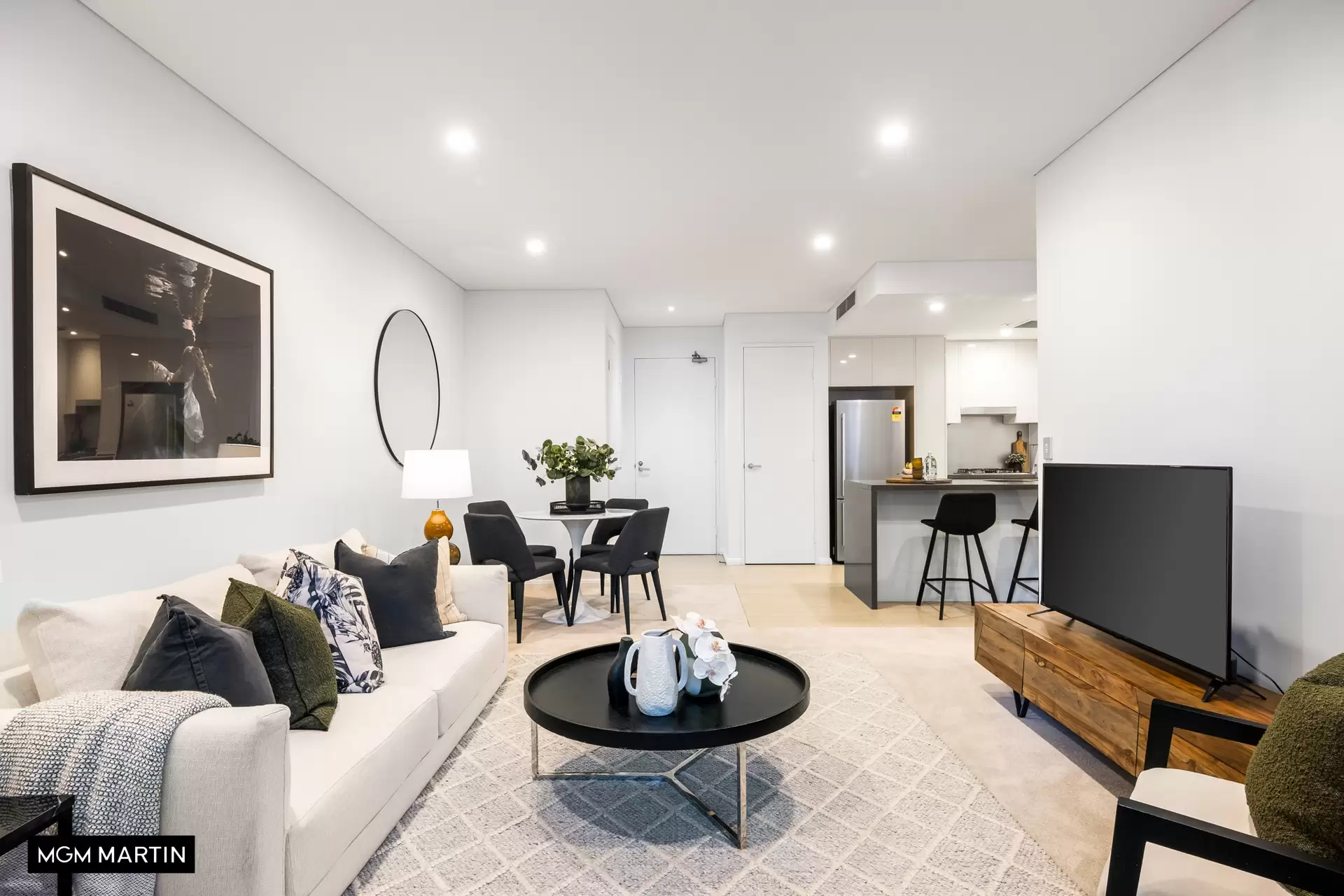 151/1 Kirby Walk, Zetland For Lease by MGM Martin - image 1