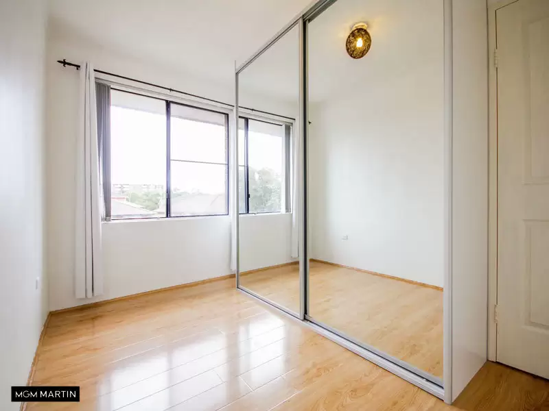 15/20 Barber Avenue, Eastlakes For Lease by MGM Martin - image 1