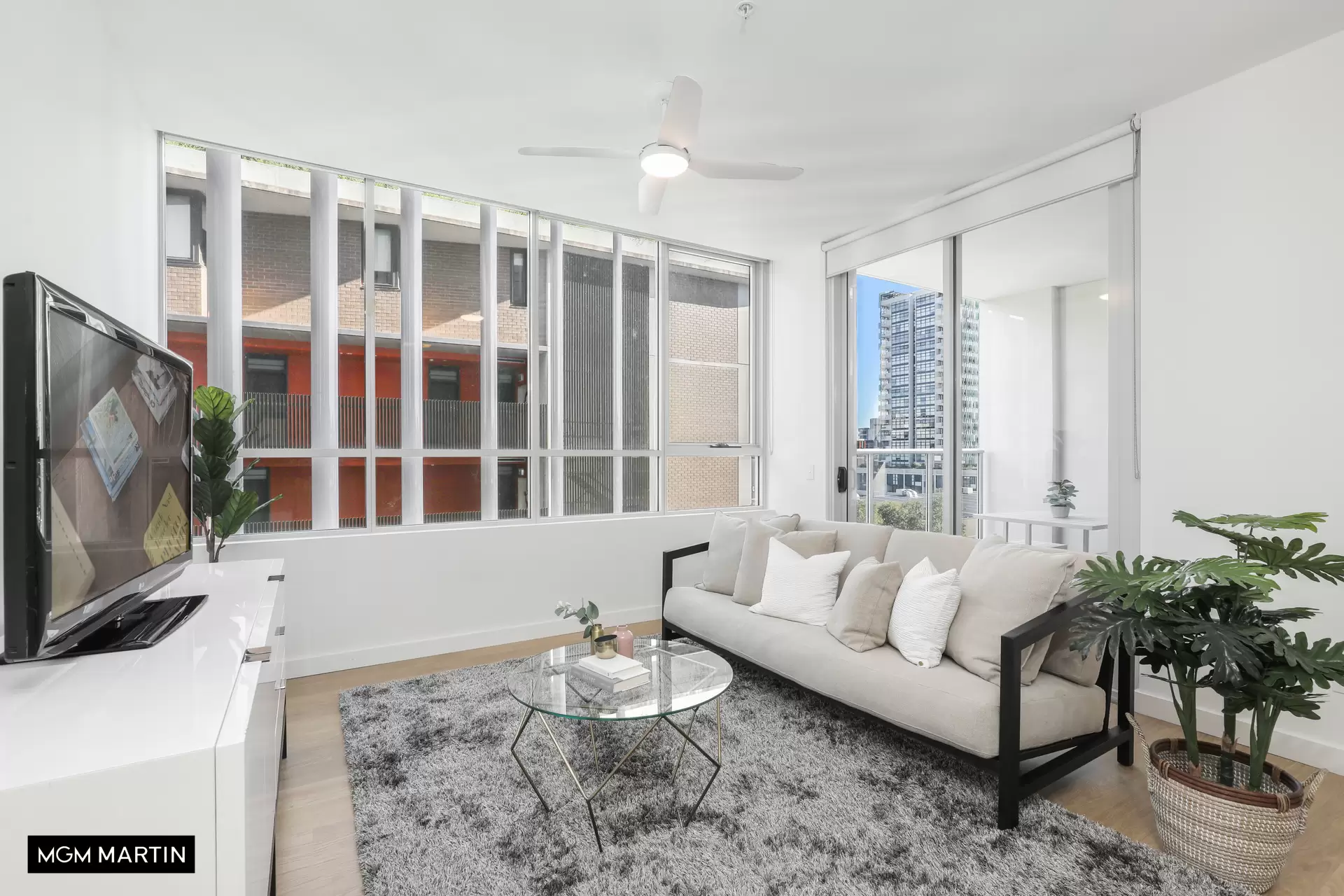 602/15 Gadigal Avenue, Zetland For Sale by MGM Martin - image 1