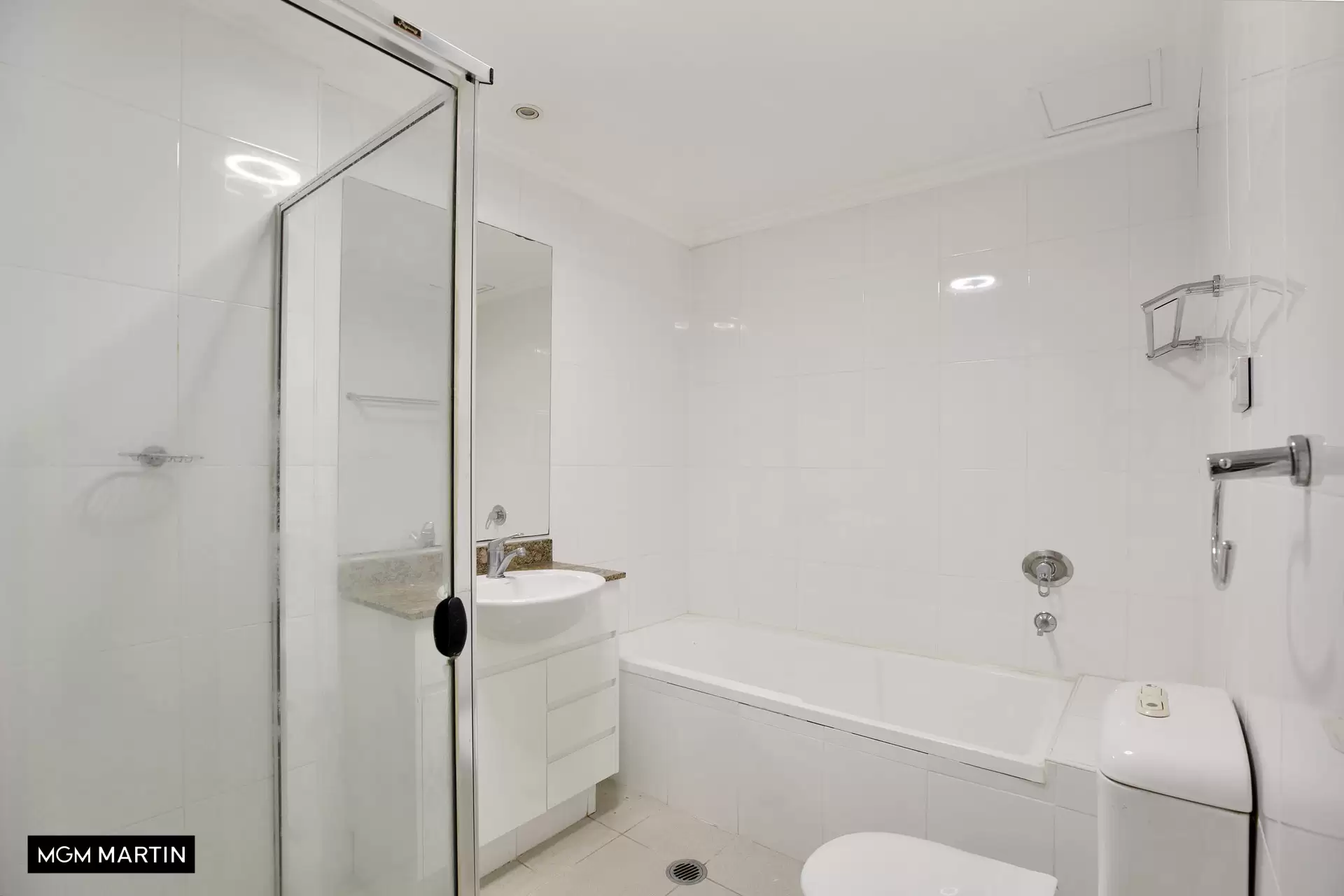 174/298 Sussex Street, Sydney Leased by MGM Martin - image 1
