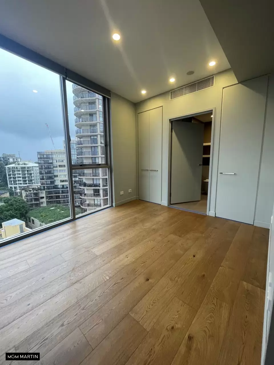 1205/253-255 Oxford Street, Bondi Junction Leased by MGM Martin - image 1