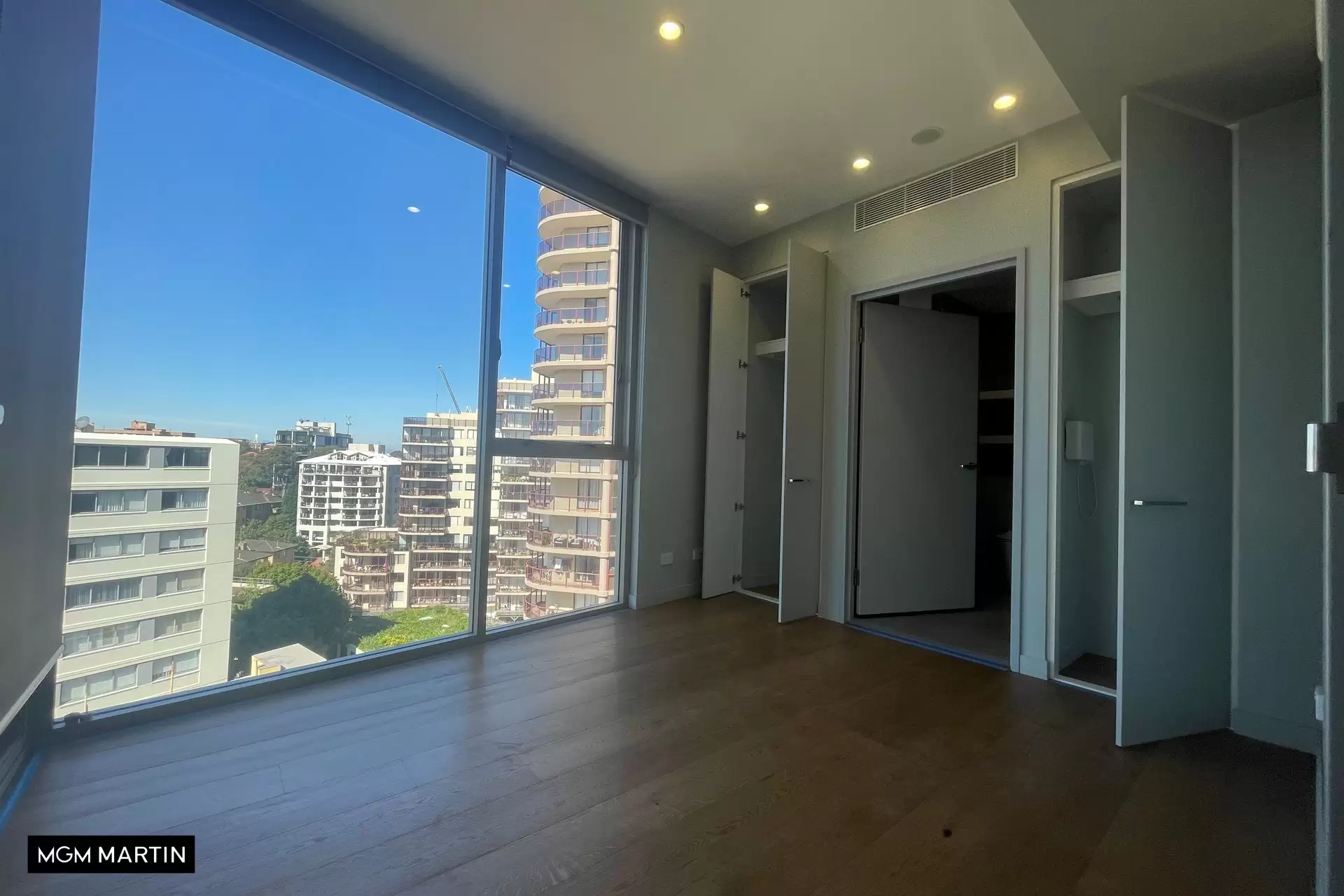 1205/253-255 Oxford Street, Bondi Junction Leased by MGM Martin - image 1