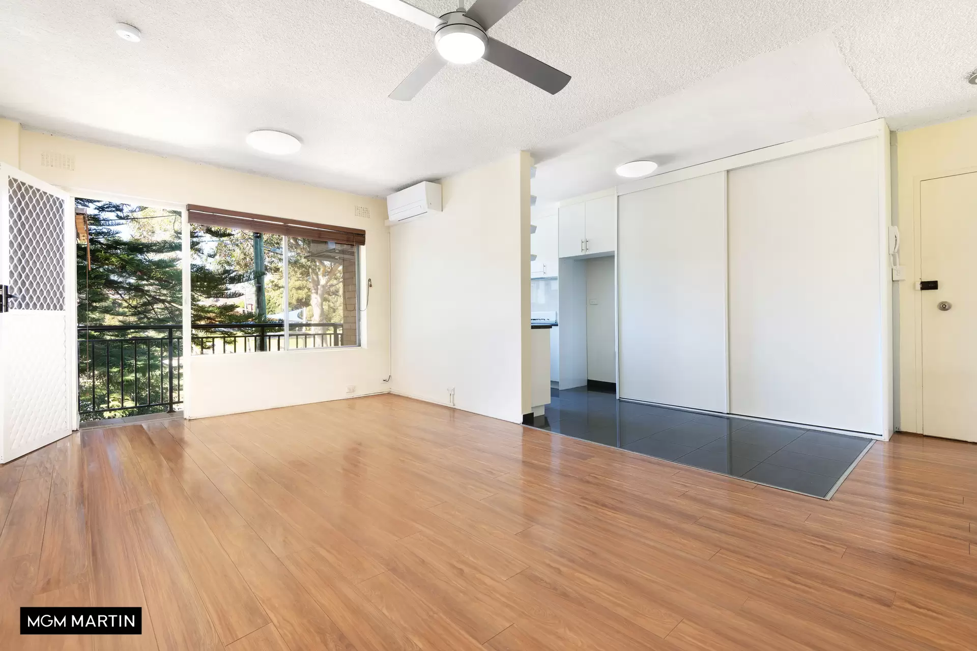 8/3 Longworth Avenue, Eastlakes For Lease by MGM Martin - image 1