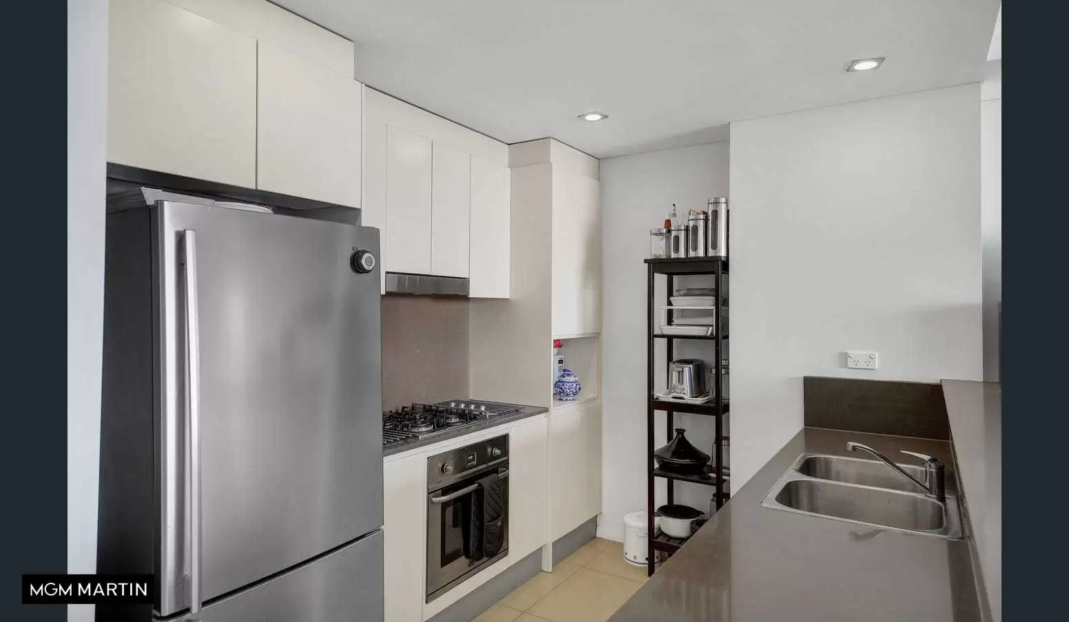 B1007/230 Coward Street, Mascot For Lease by MGM Martin - image 1