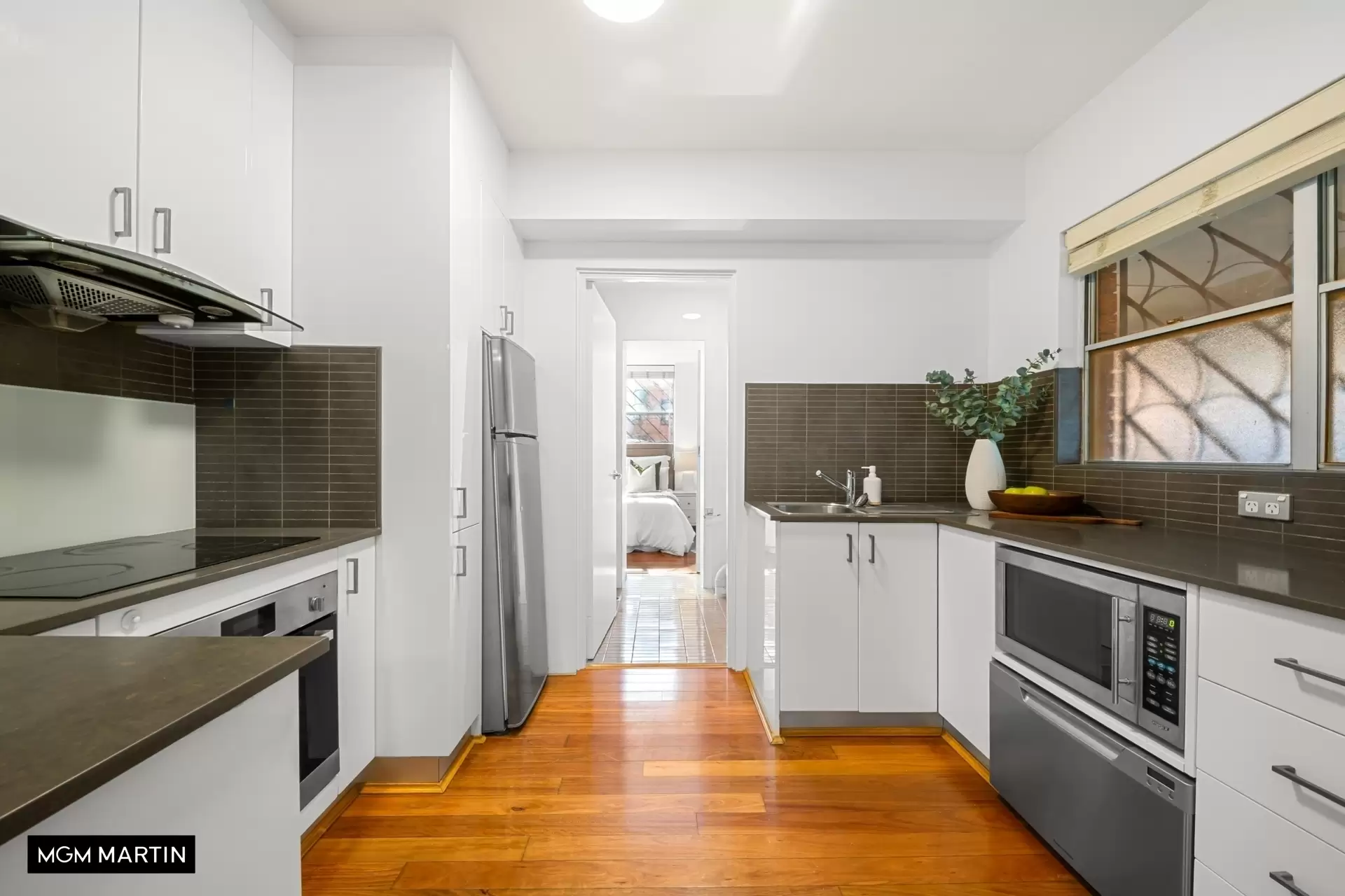 10/1 Cook Road, Centennial Park For Lease by MGM Martin - image 1