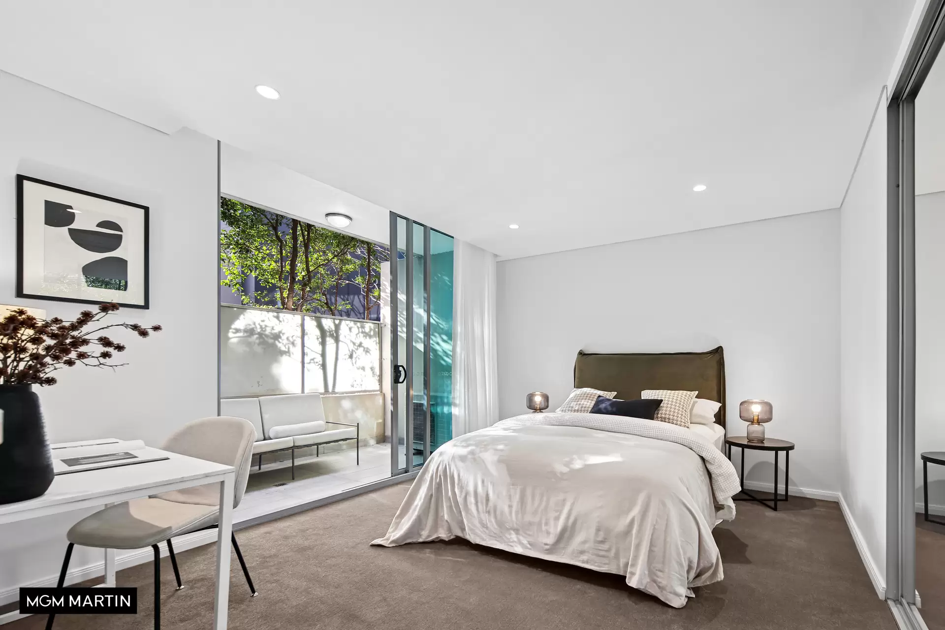 15/27-41 Wyndham Street, Alexandria For Sale by MGM Martin - image 1