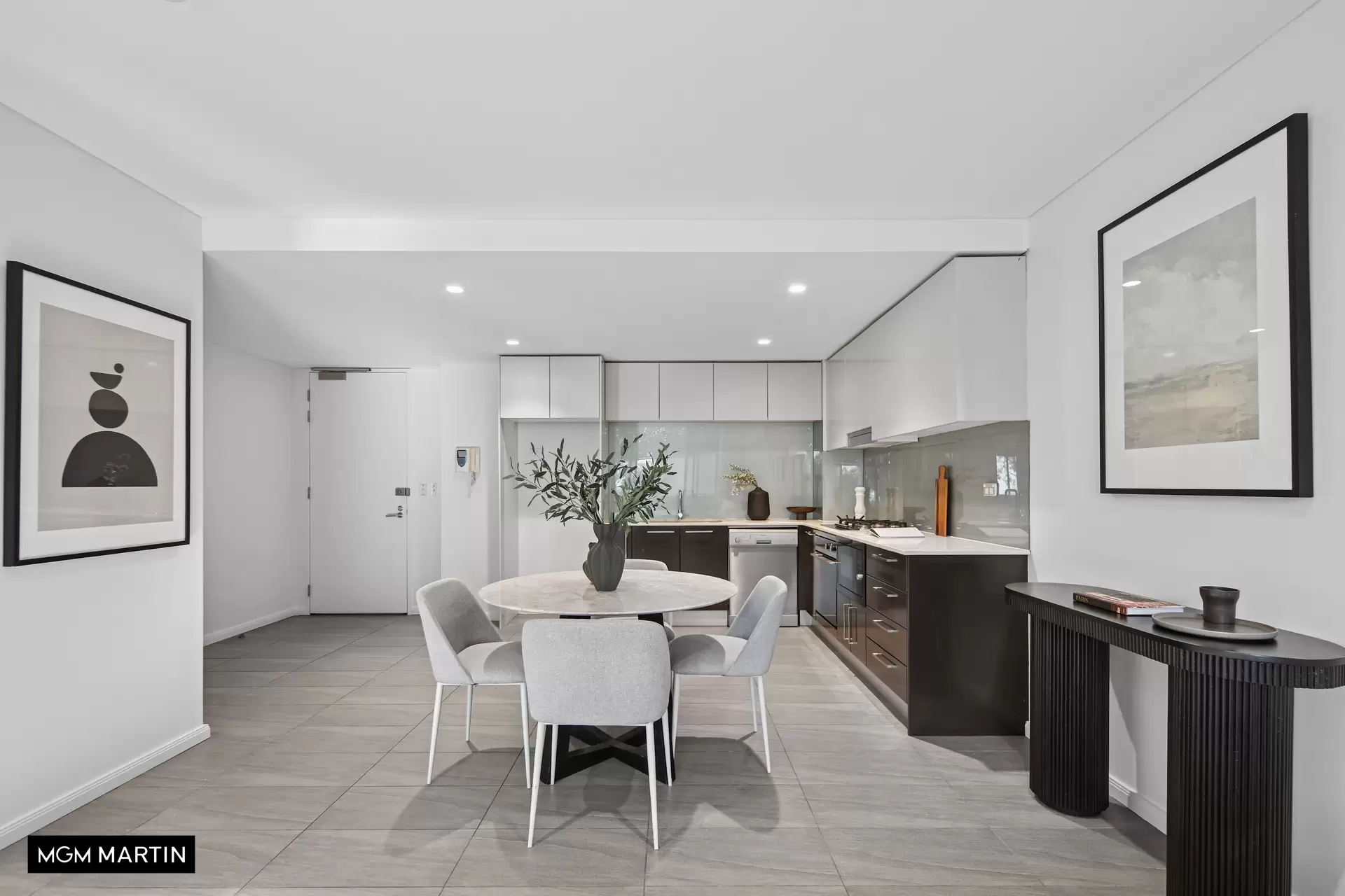 15/27-41 Wyndham Street, Alexandria For Sale by MGM Martin - image 1